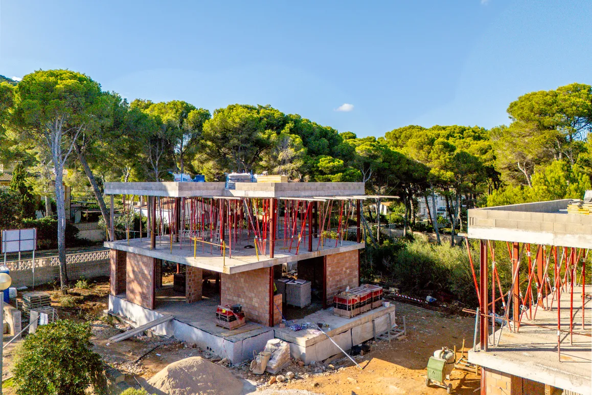 Villa moderna de nueva construcción cerca de la playa-1