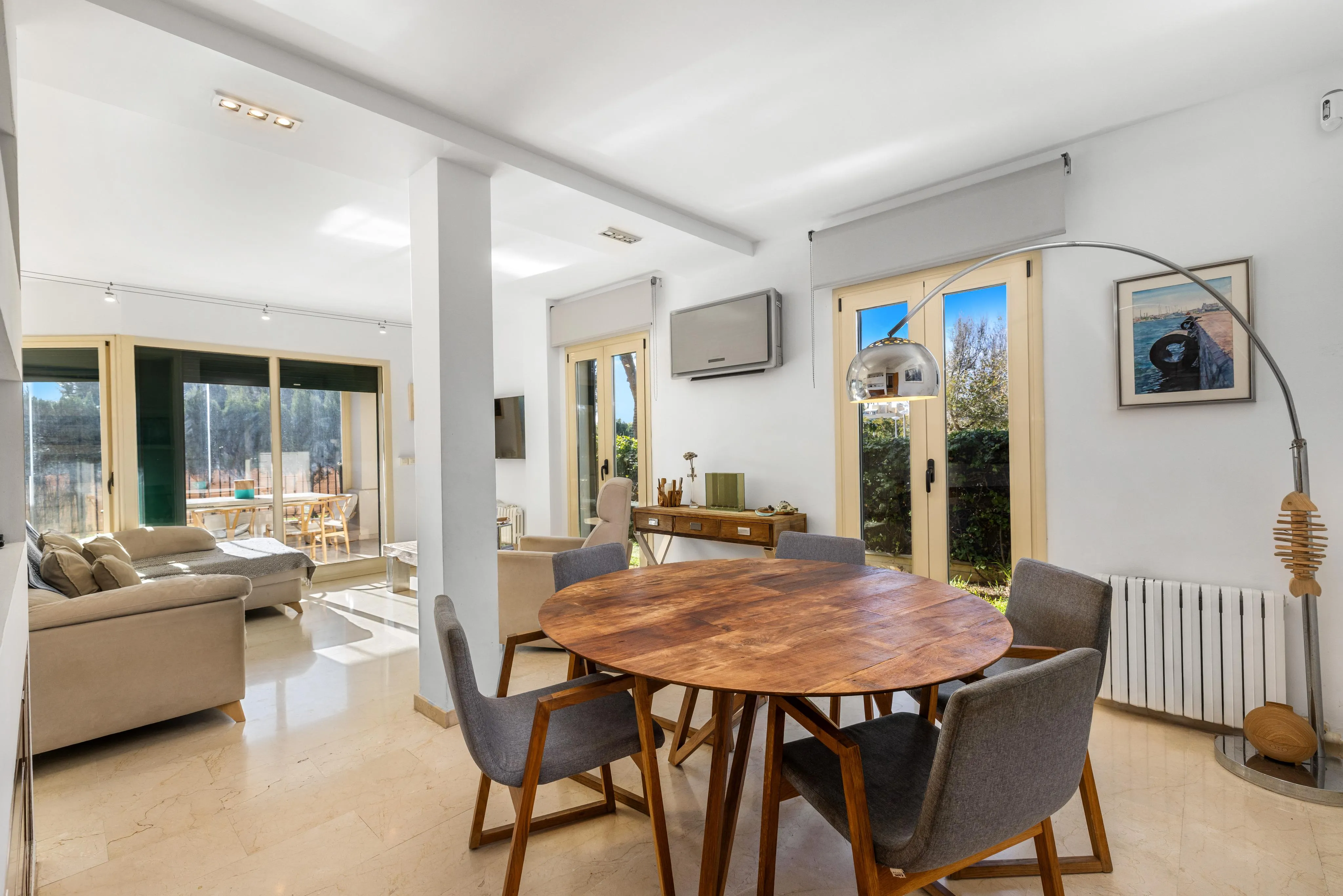 Soleggiato appartamento al piano terra a pochi metri dalla spiaggia-4