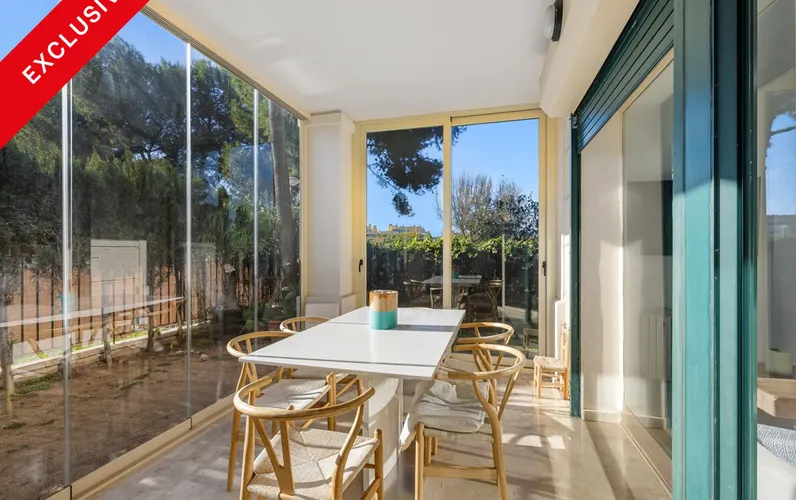 Ground floor apartment just a few meters from the beach