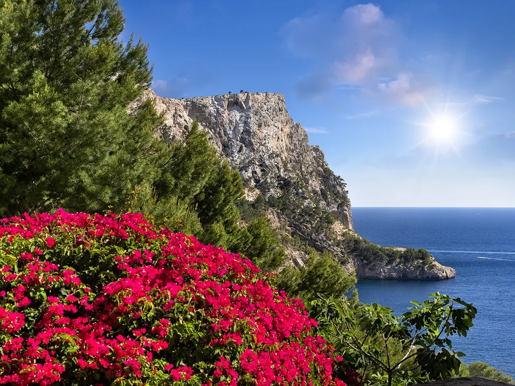 Middelhavsvilla med havudsigt og licens til ferieudlejning-24