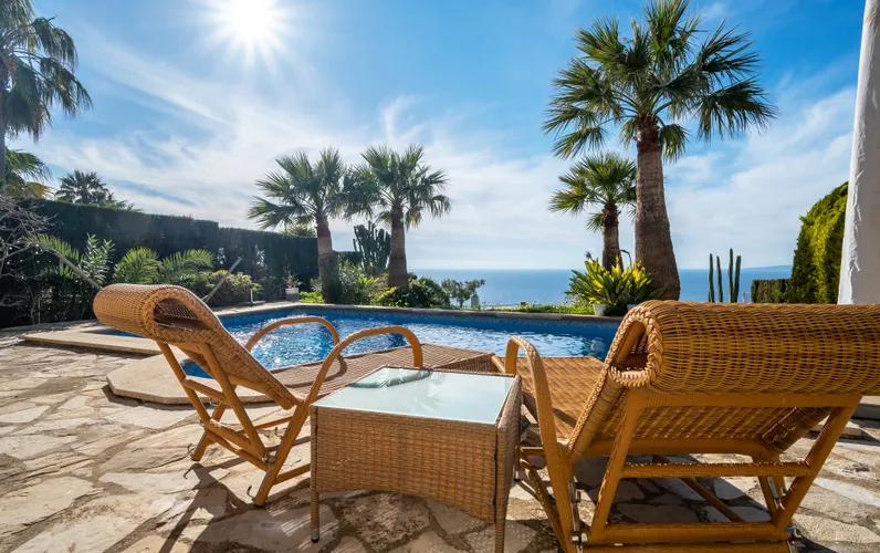 Spektakulær villa i første havlinje