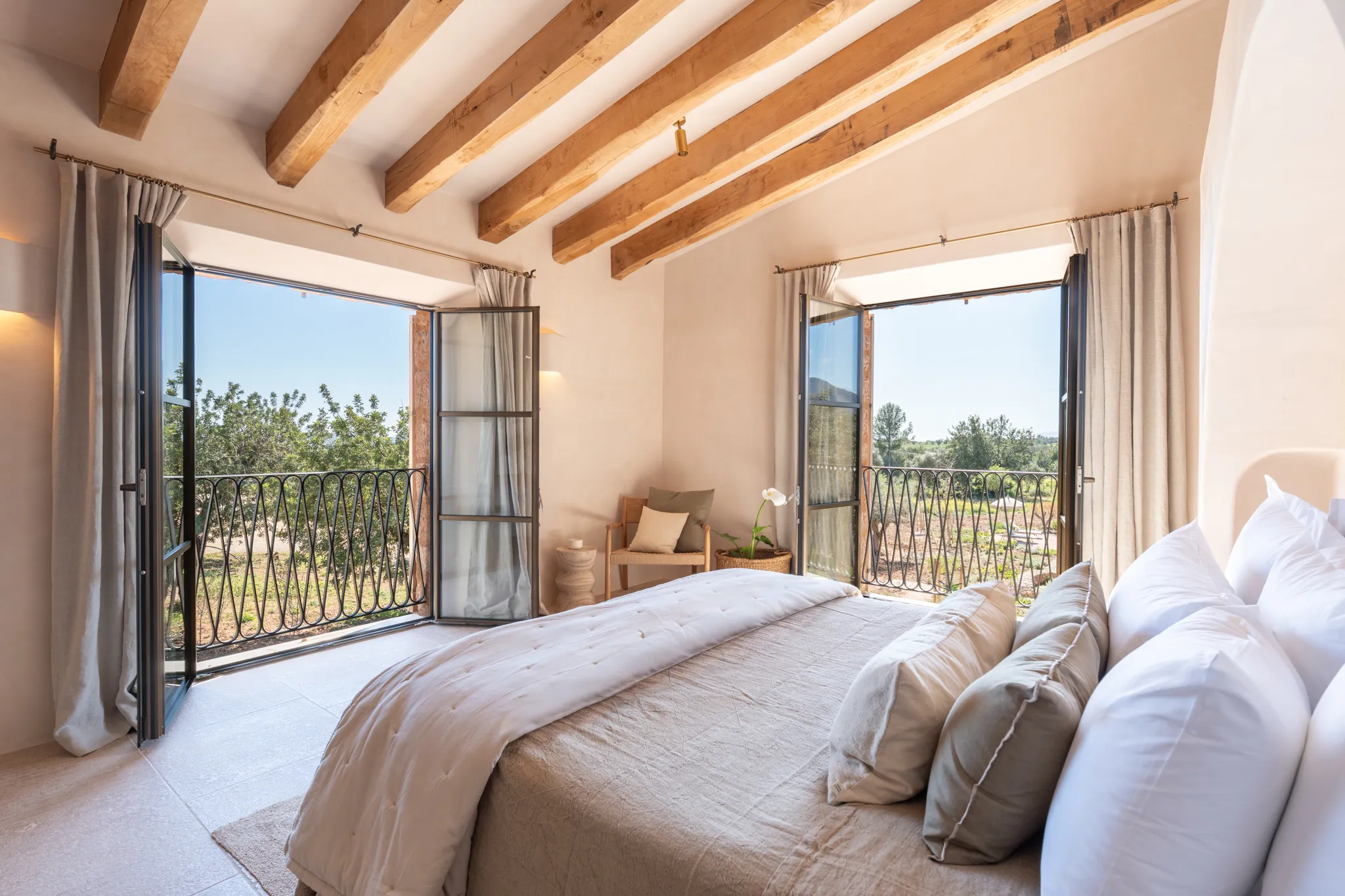 Wyjątkowy, luksusowy, nowo wybudowany wiejski dom w poszukiwanej lokalizacji-18