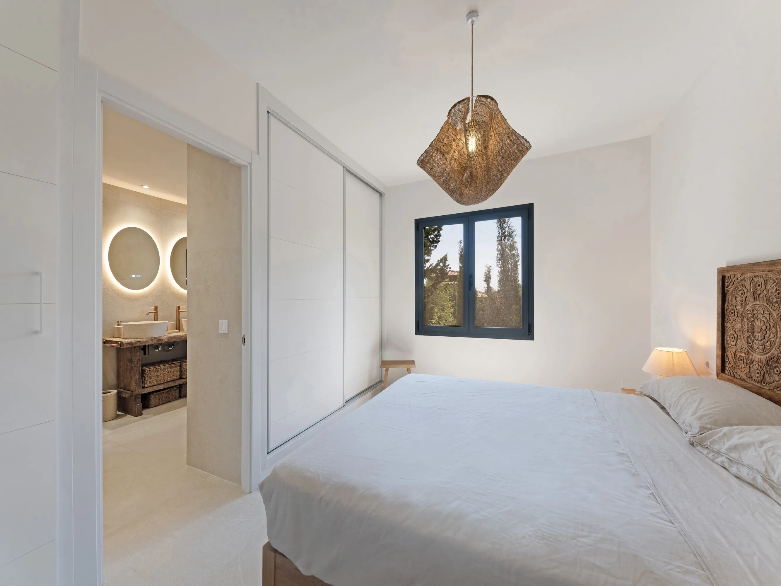 Villa sostenible de lujo totalmente renovada-10