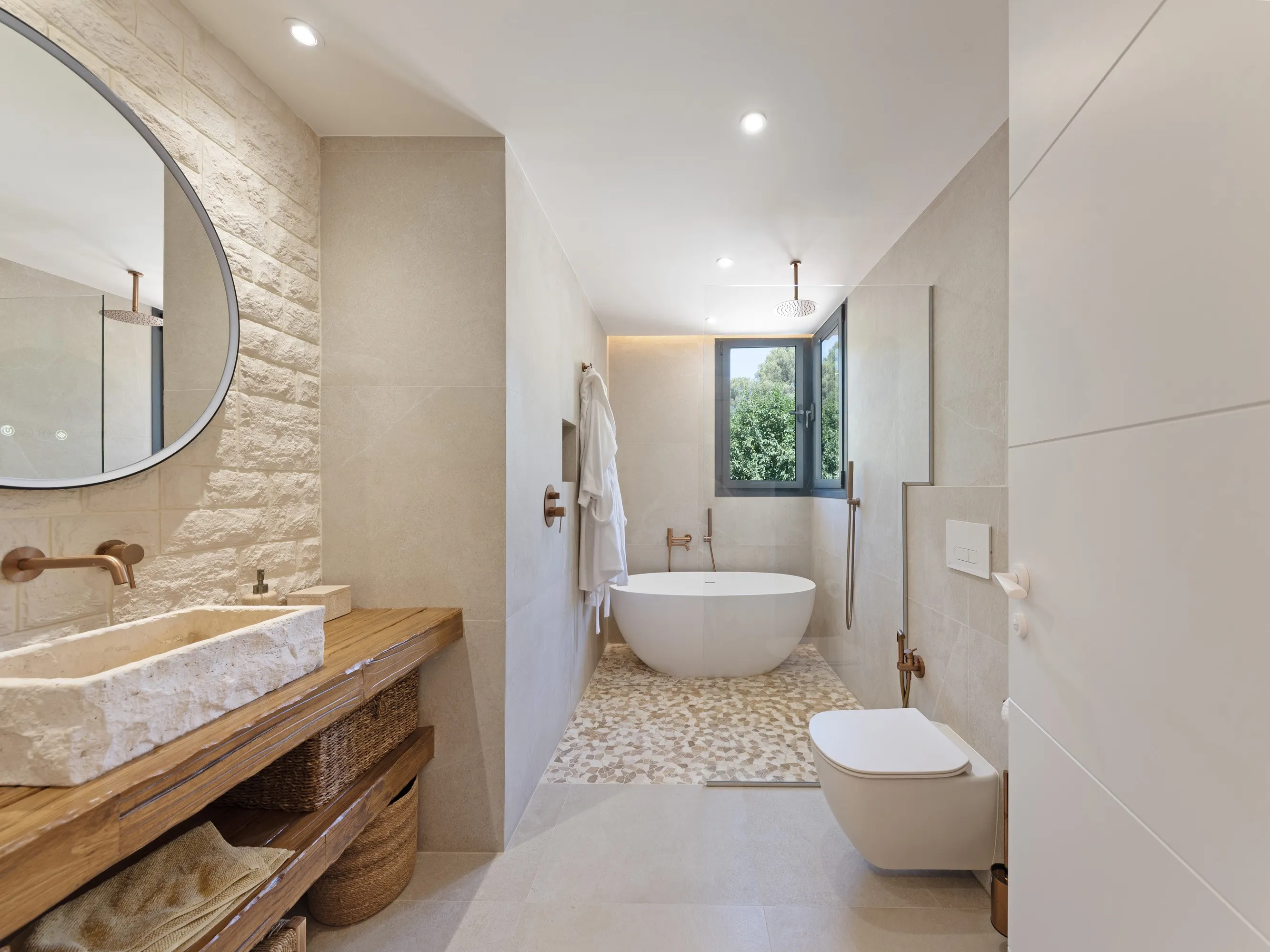 Villa sostenible de lujo totalmente renovada-9