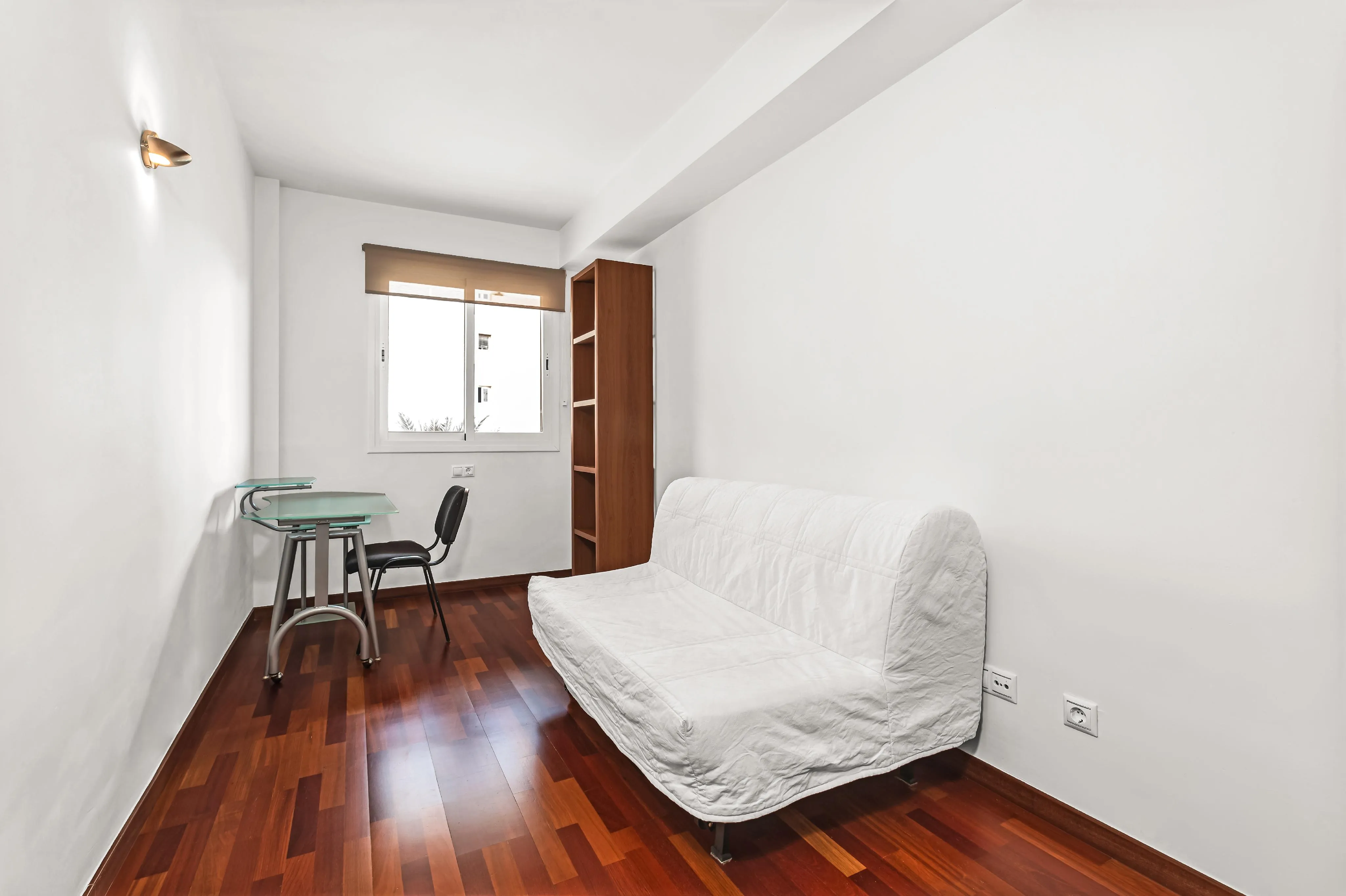 Wohnung mit Garage, Abstellraum und Gemeinschaftspool-10