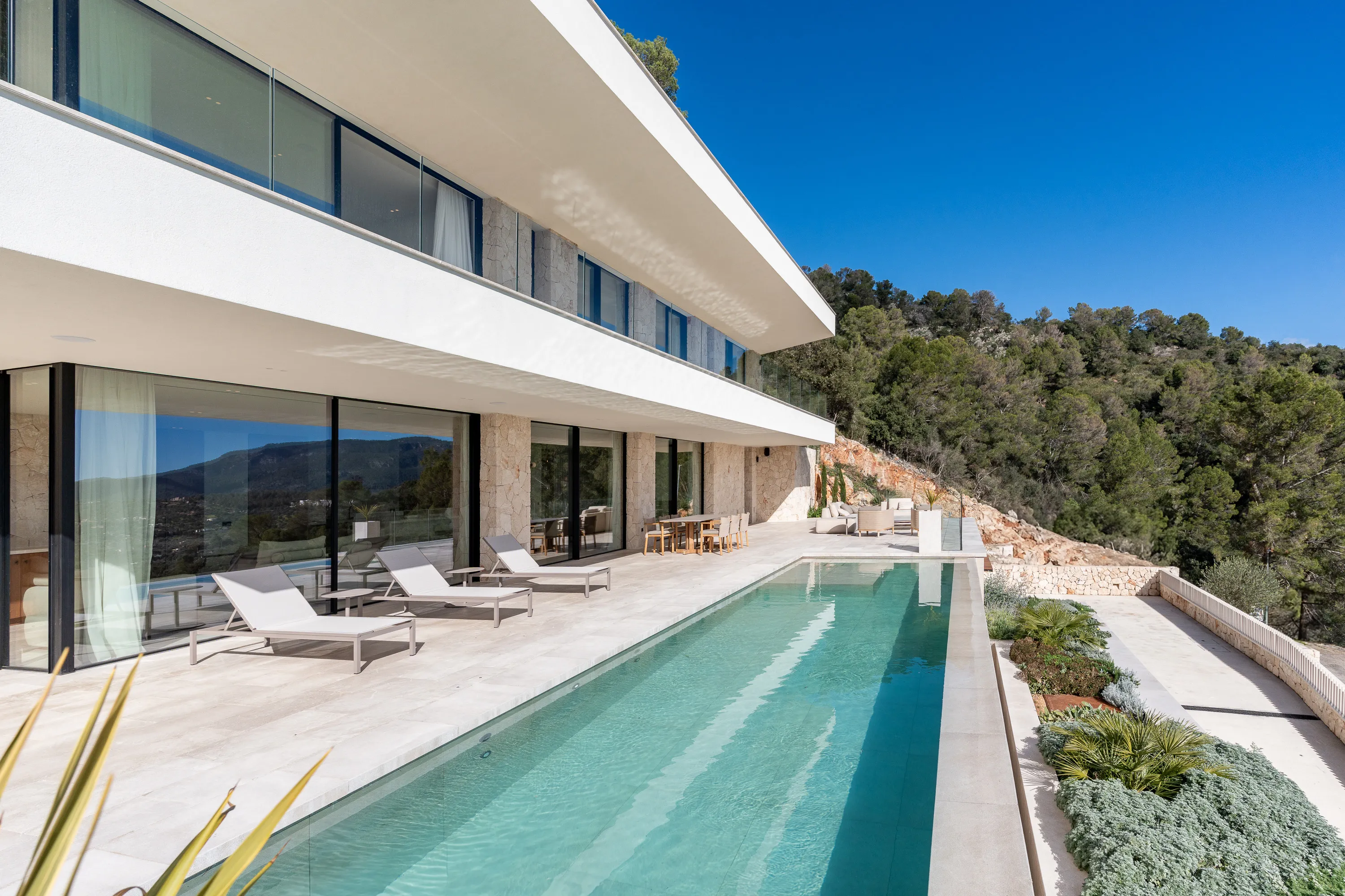 Luxury New build Villa with Sea Views-4