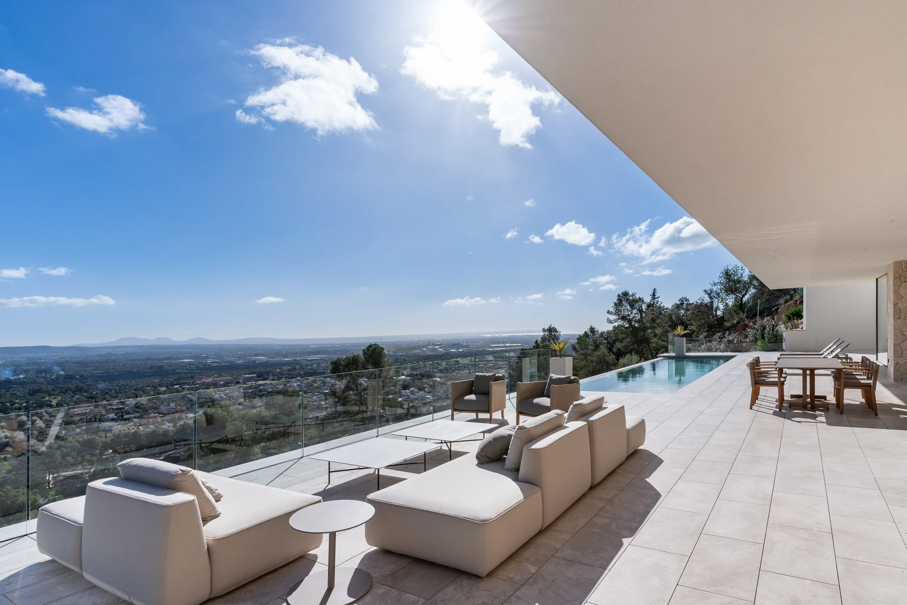 Luxury newly built villa with panoramic & sea views-1