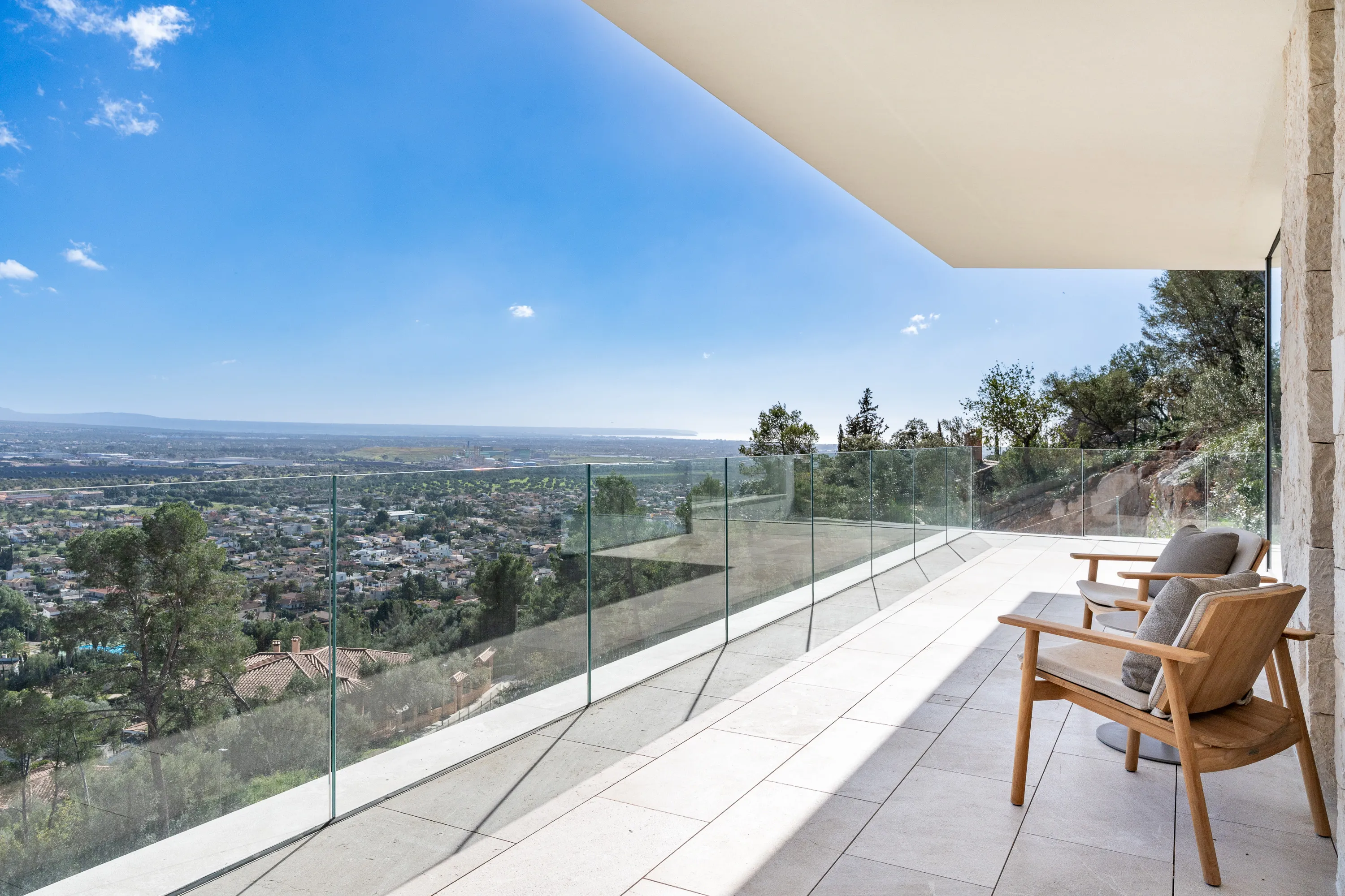 Luxury New-Build Villa with Panoramic & Sea Views-10