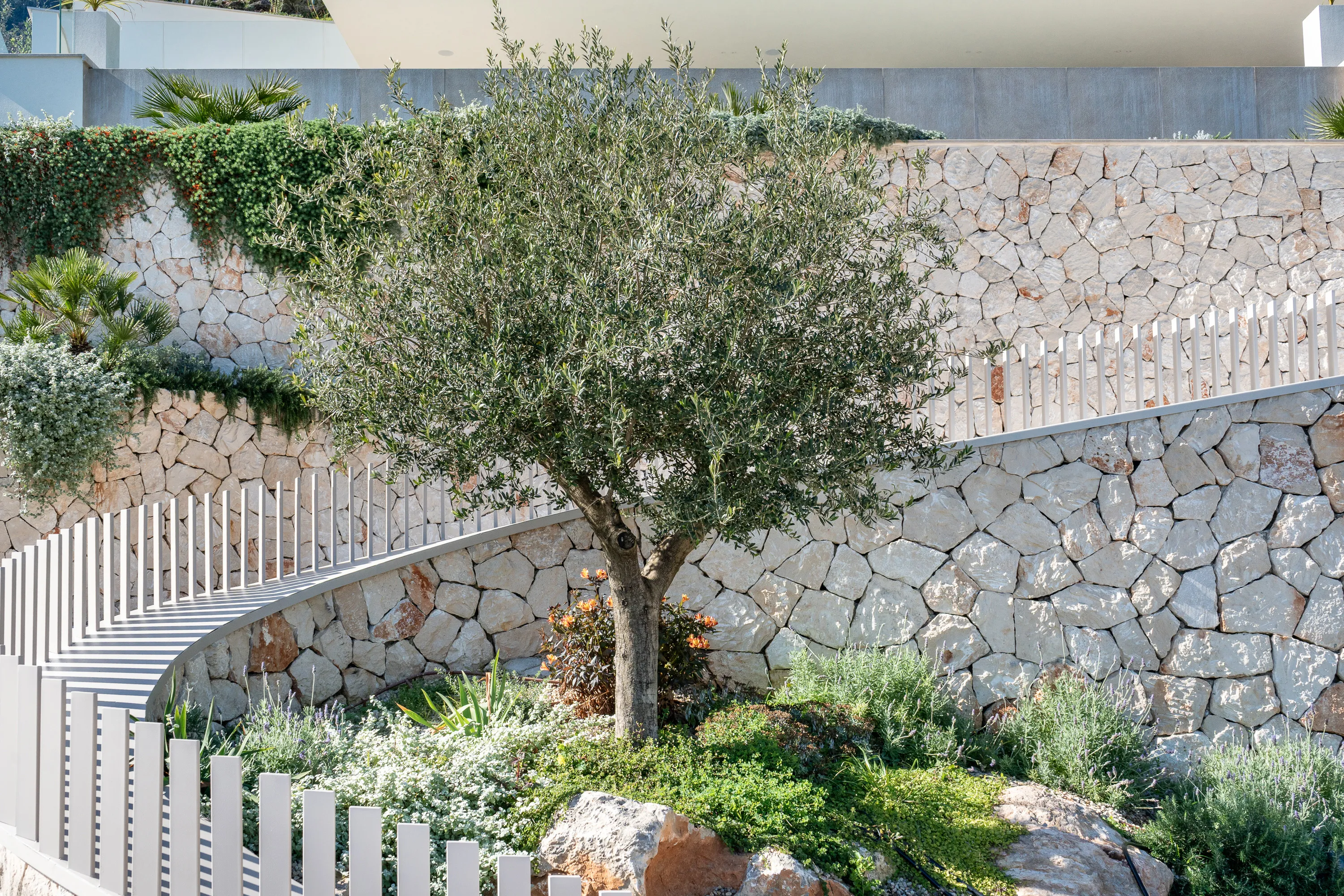 Luxury newly built villa with panoramic & sea views-22