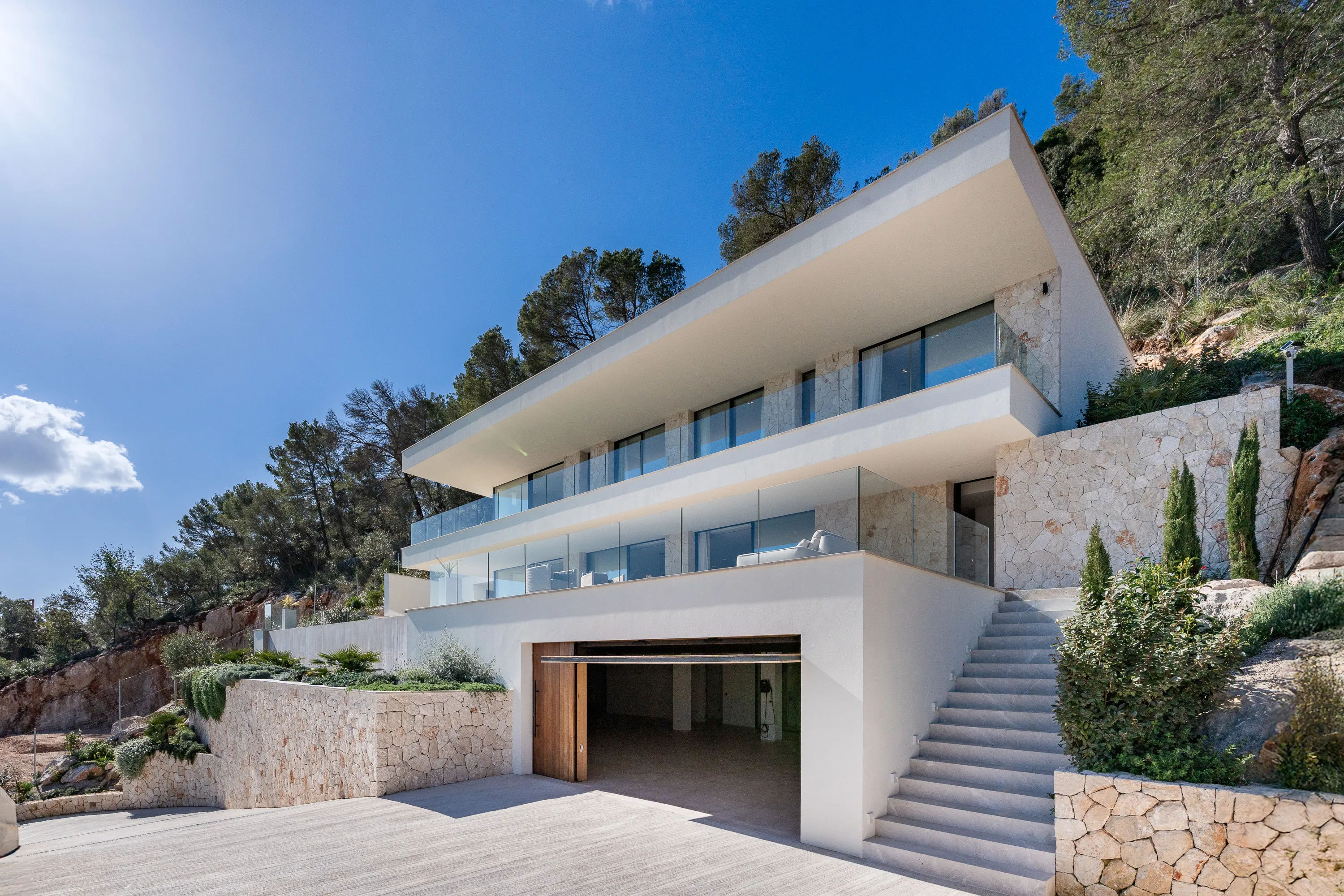 Villa de diseño con impresionantes vistas panorámicas-23