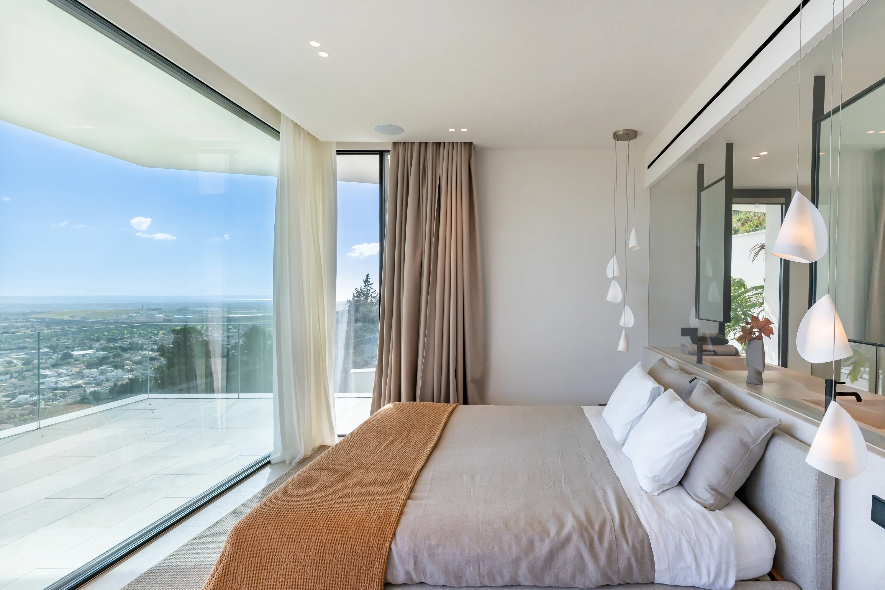 Luxury newly built villa with panoramic & sea views-12