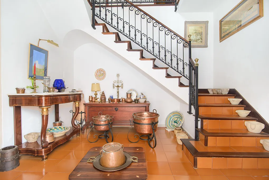 Townhouse close to the market square-1