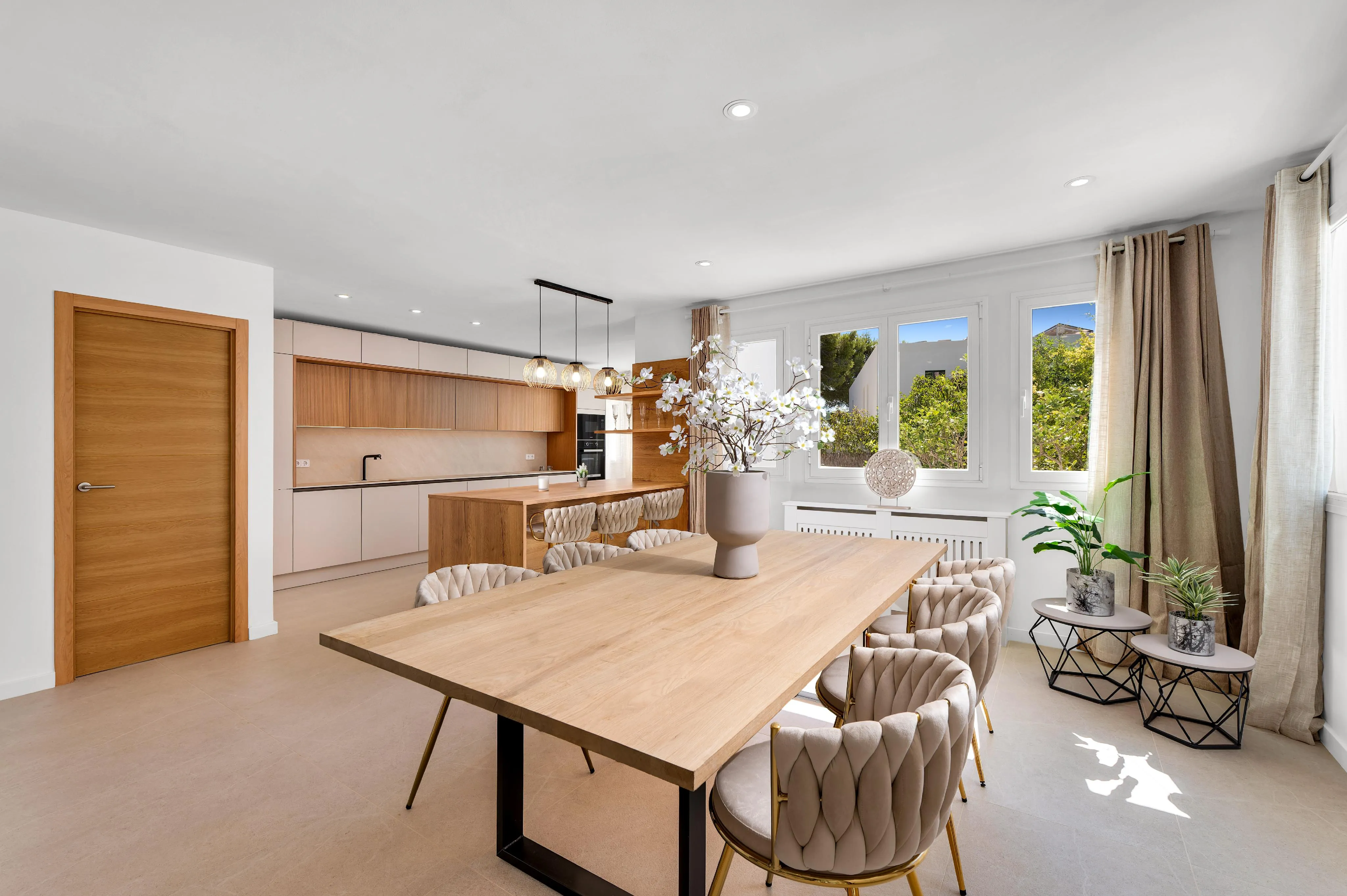 Villa en Santa Ponsa con jardín, piscina y mucha privacidad-5