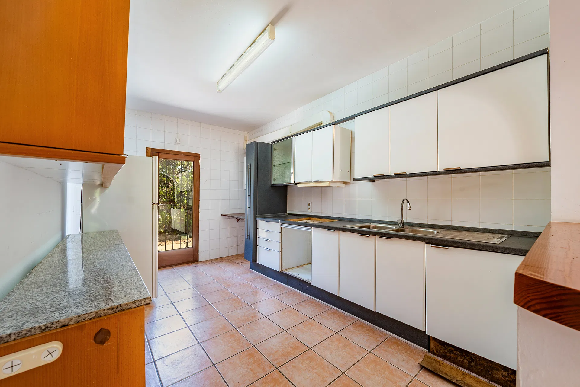 Villa med pool og stort potentiale i rolige omgivelser i Puerto Alcudia på Mallorca-19