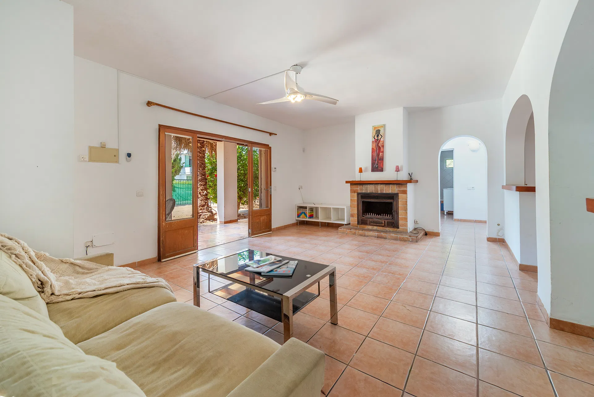 Villa med pool og stort potentiale i rolige omgivelser i Puerto Alcudia på Mallorca-2