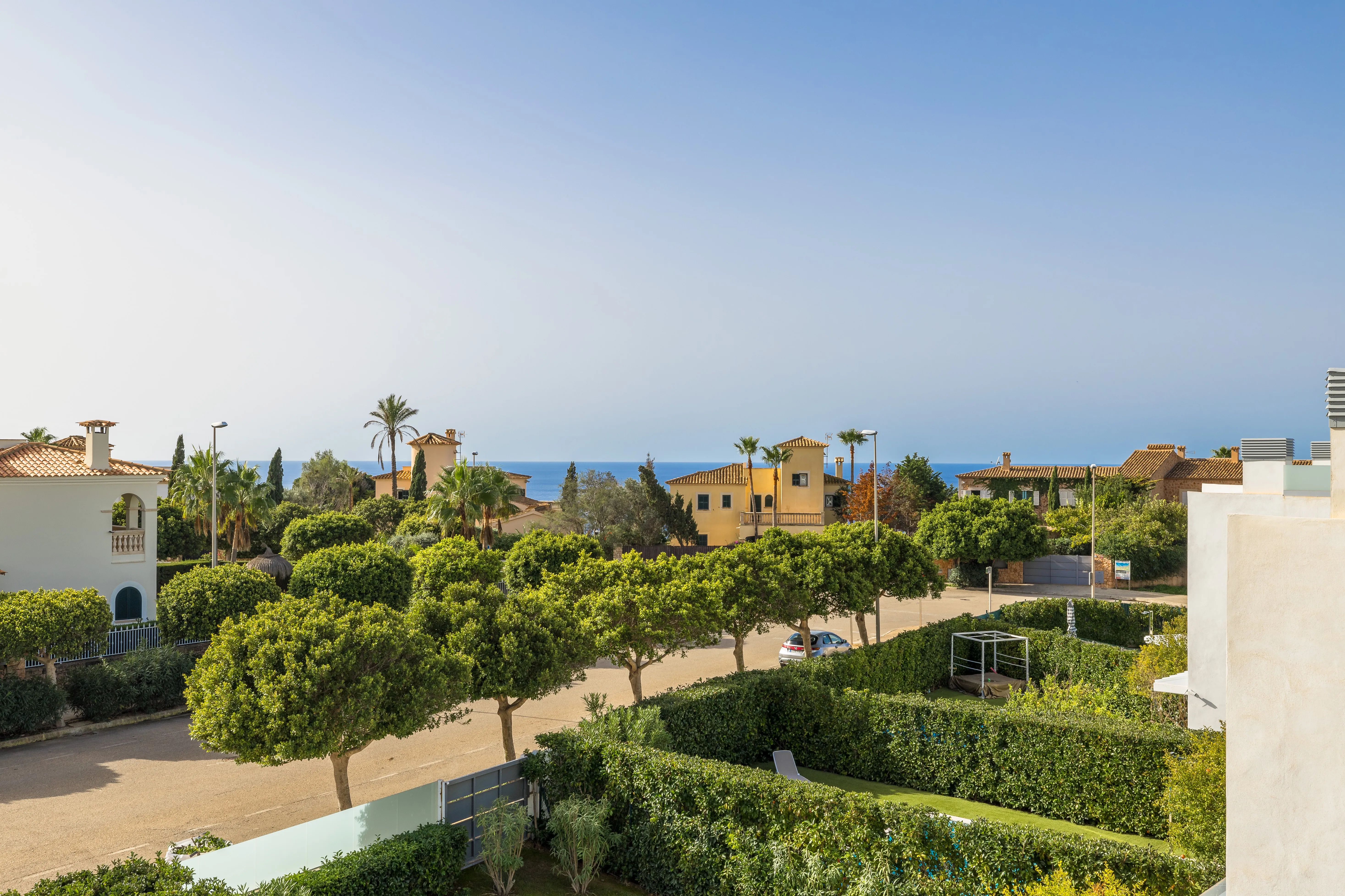 Moderne dobbelthus med havudsigt-16