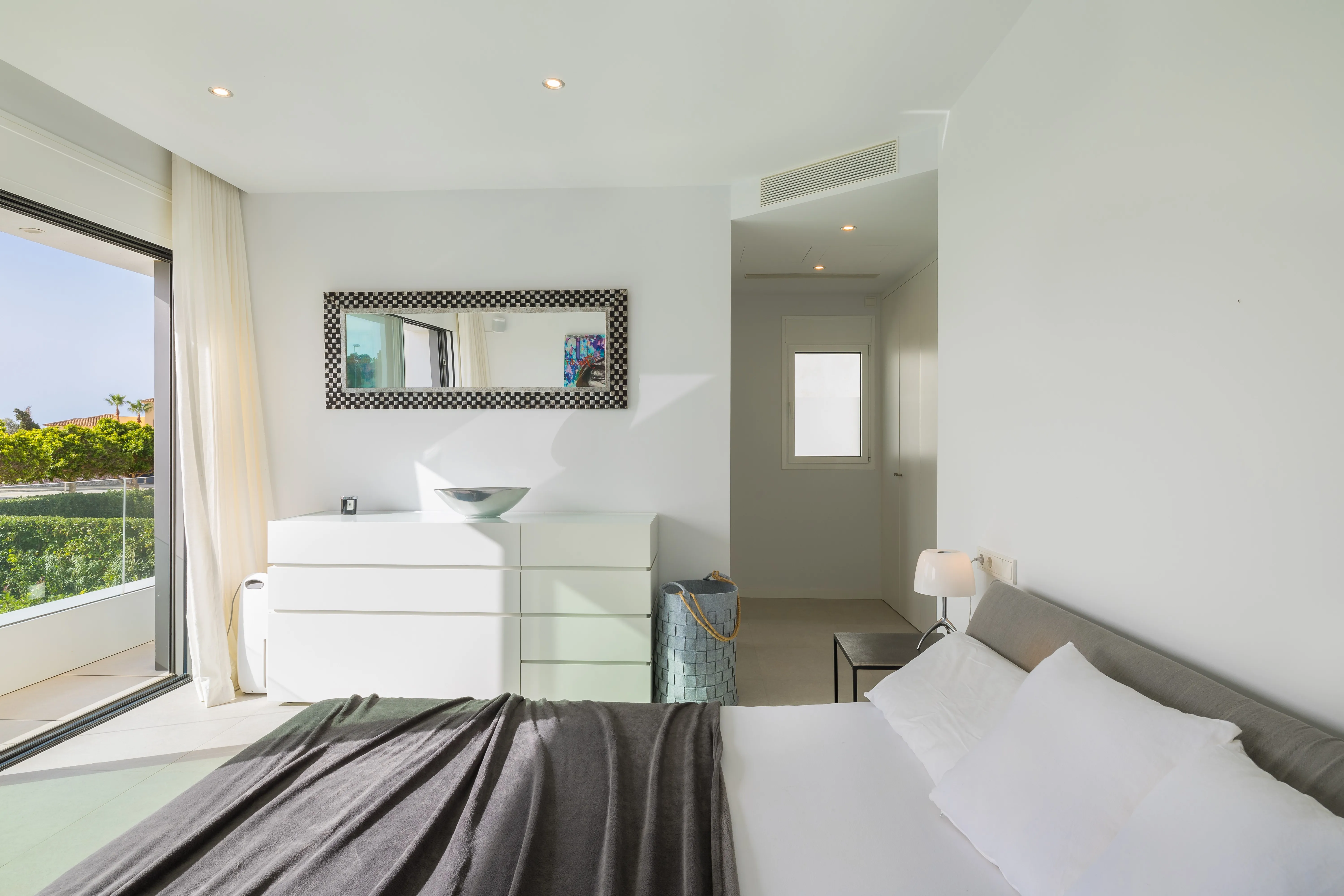 Moderne dobbelthus med havudsigt-11