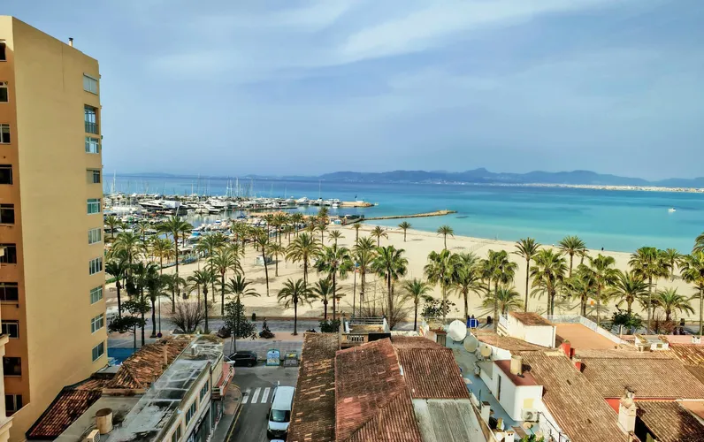 Appartement près de la plage avec vue sur la mer