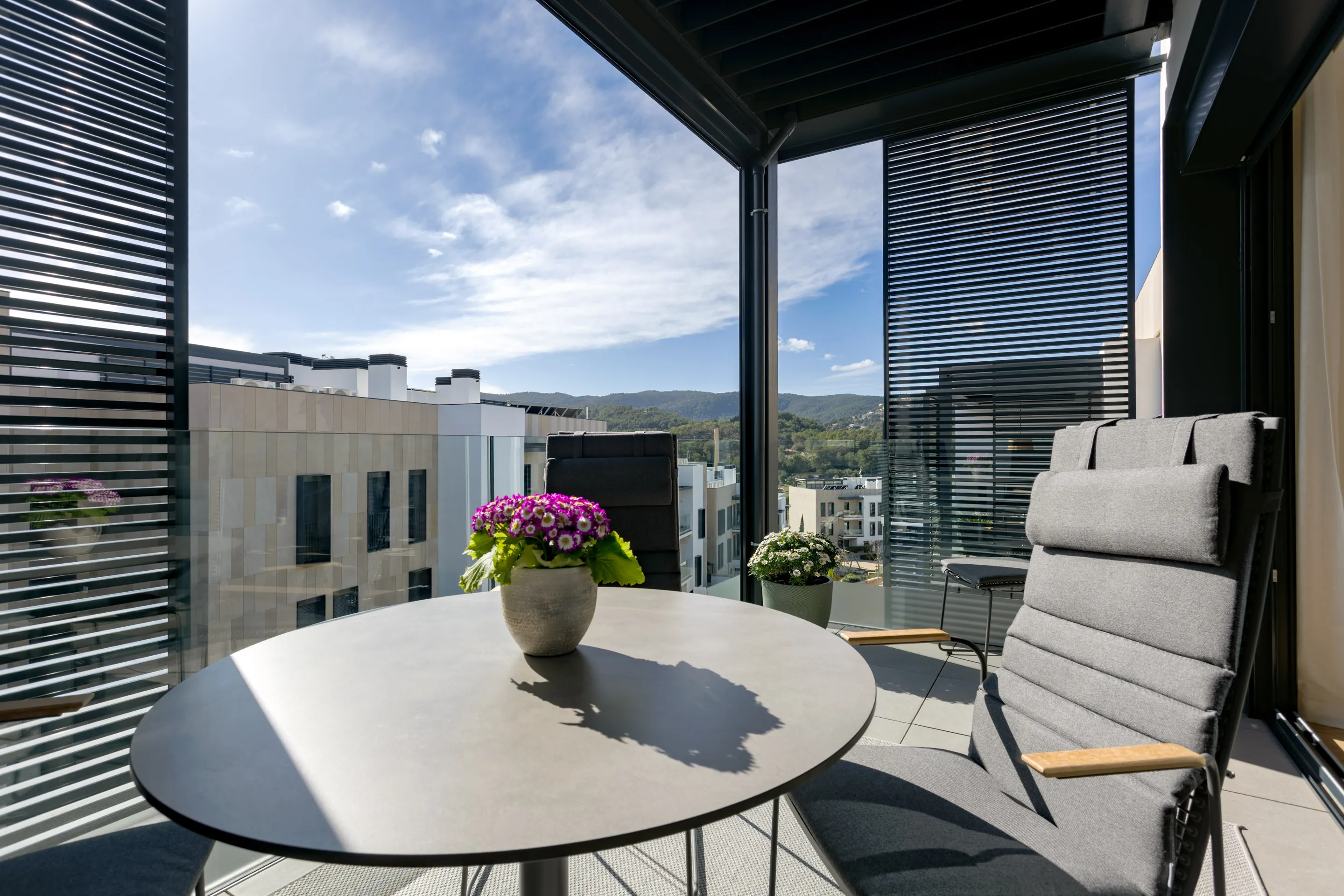 Spectacular Penthouse with Panoramic Views near Son Vida-9