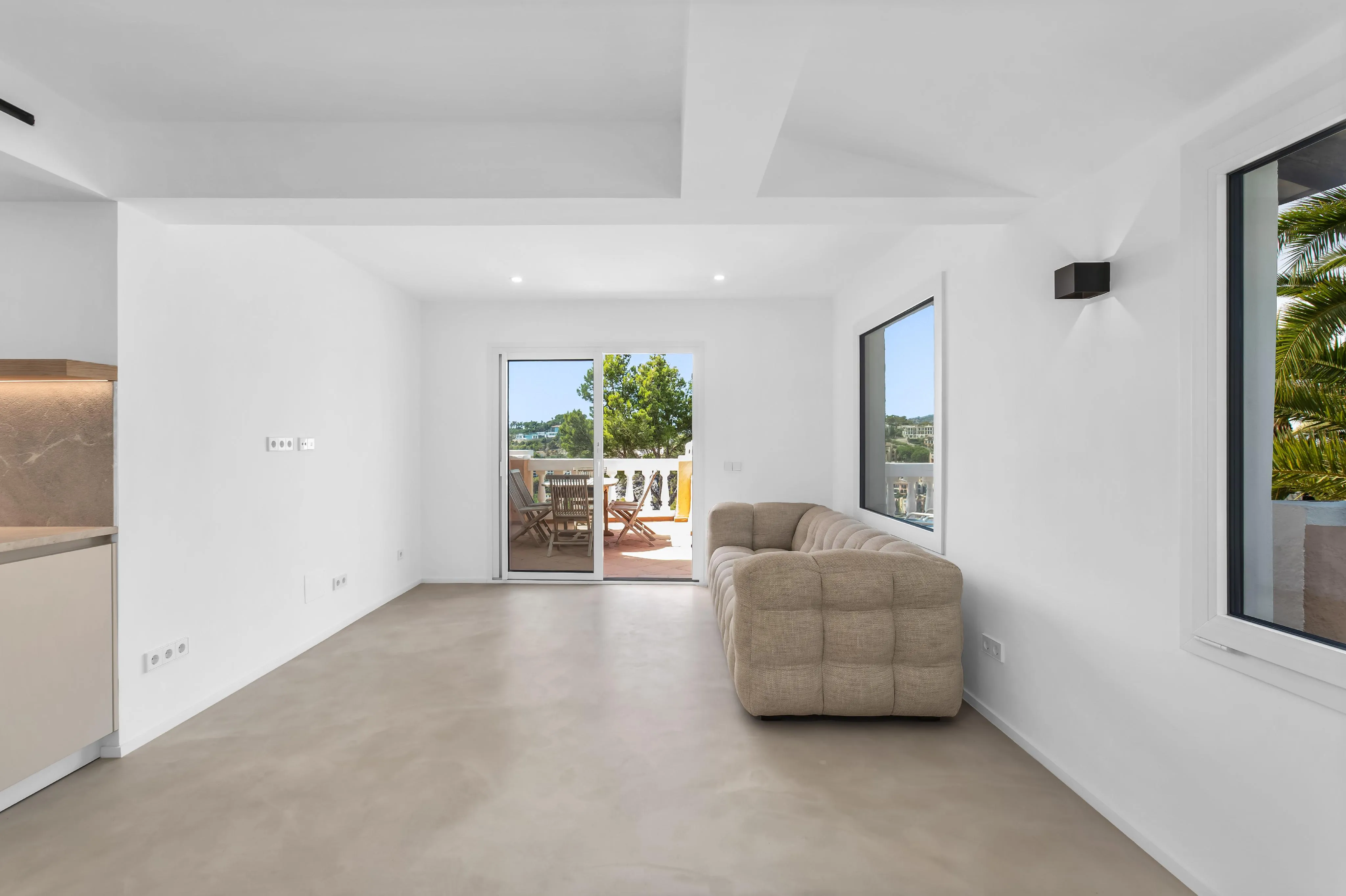 A modern apartment in Puerto de Andratx-3