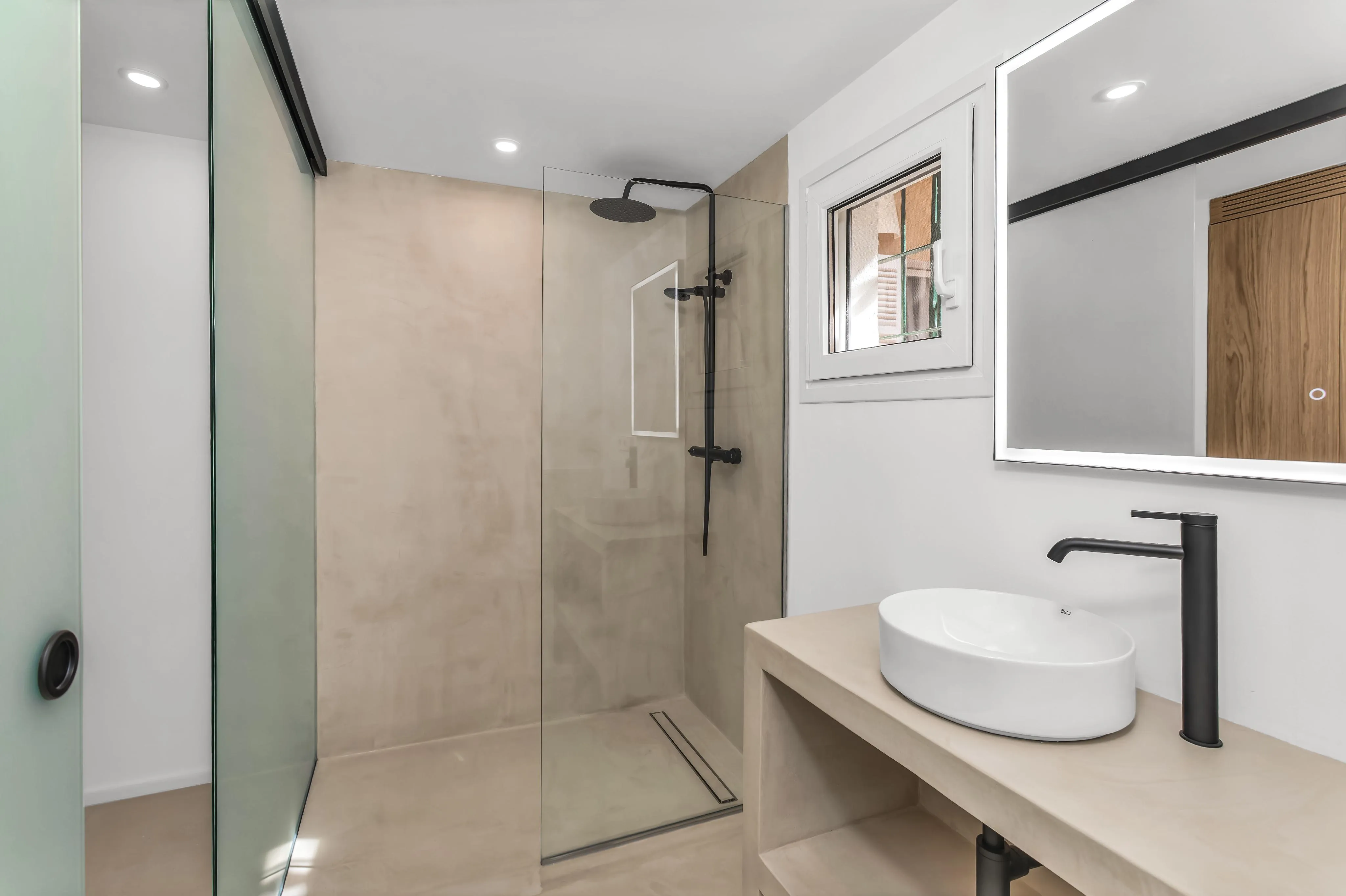 A modern apartment in Puerto de Andratx-8