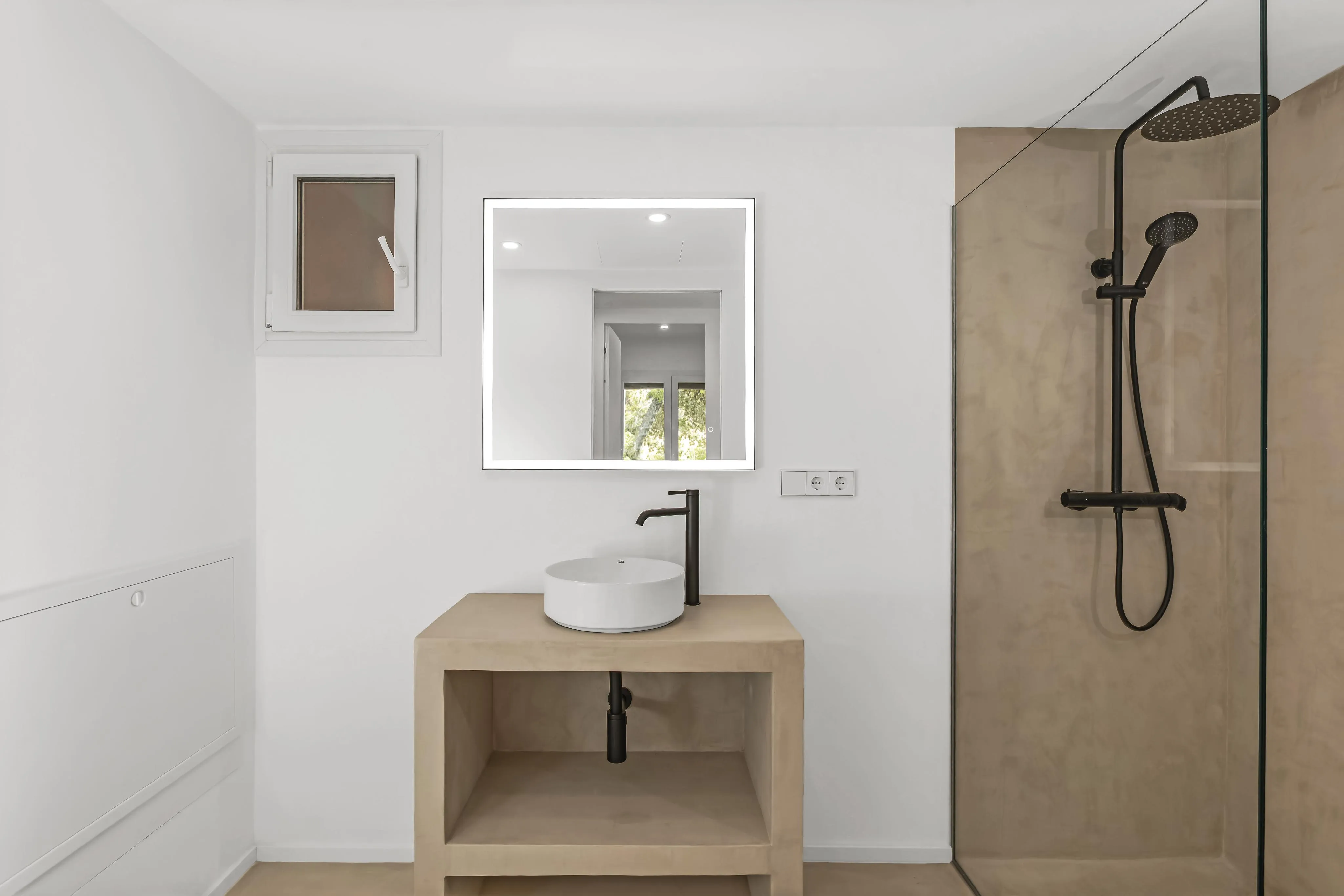 Un appartement moderne à Puerto de Andratx-10