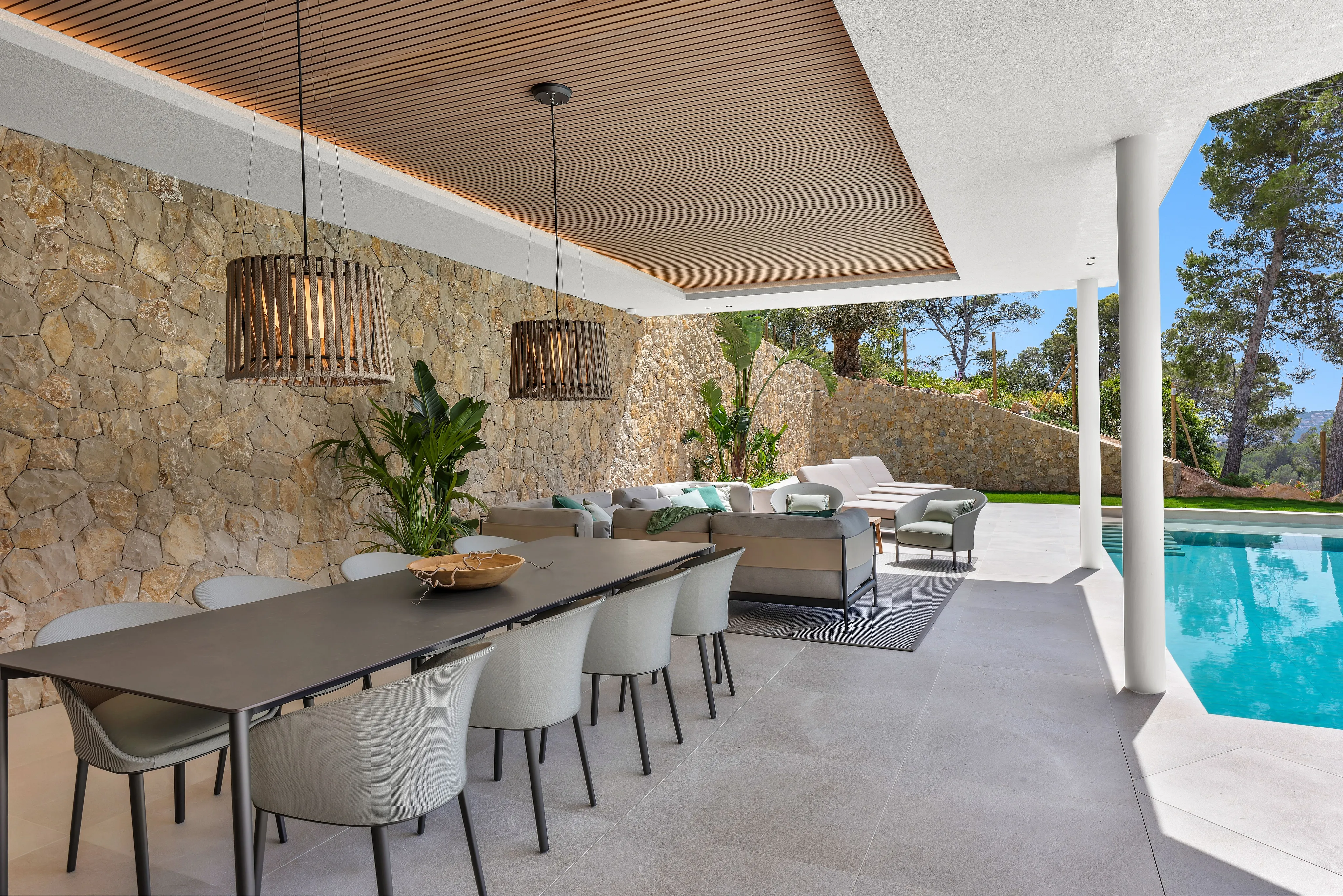 Villa moderne récemment construite avec vue sur le port-4