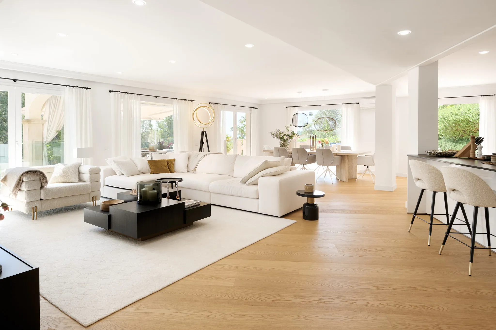 Timeless golf villa with separate guest house and state-of-the-art energy efficiency-5