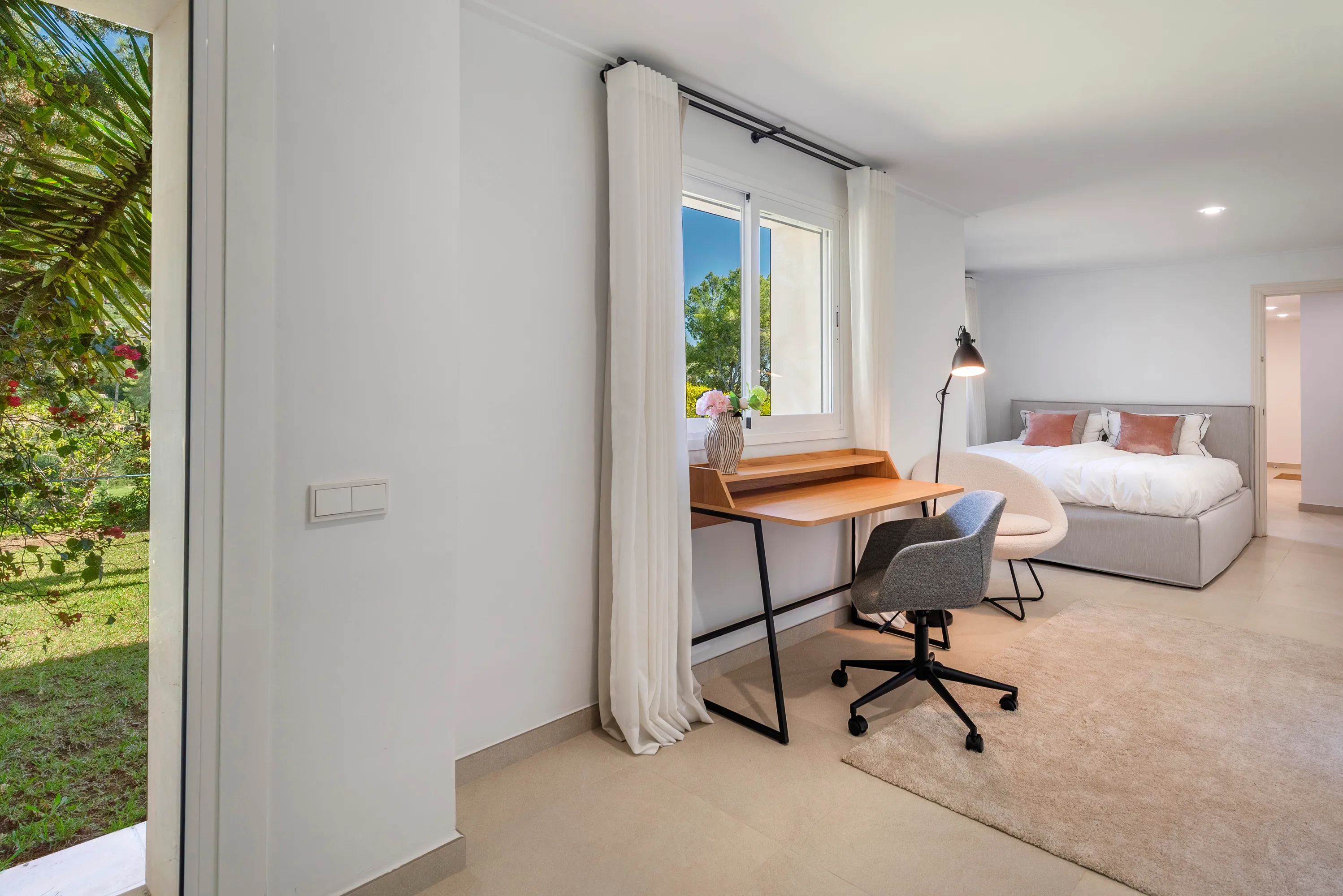 Villa mediterranea da golf con dependance a Son Vida-16