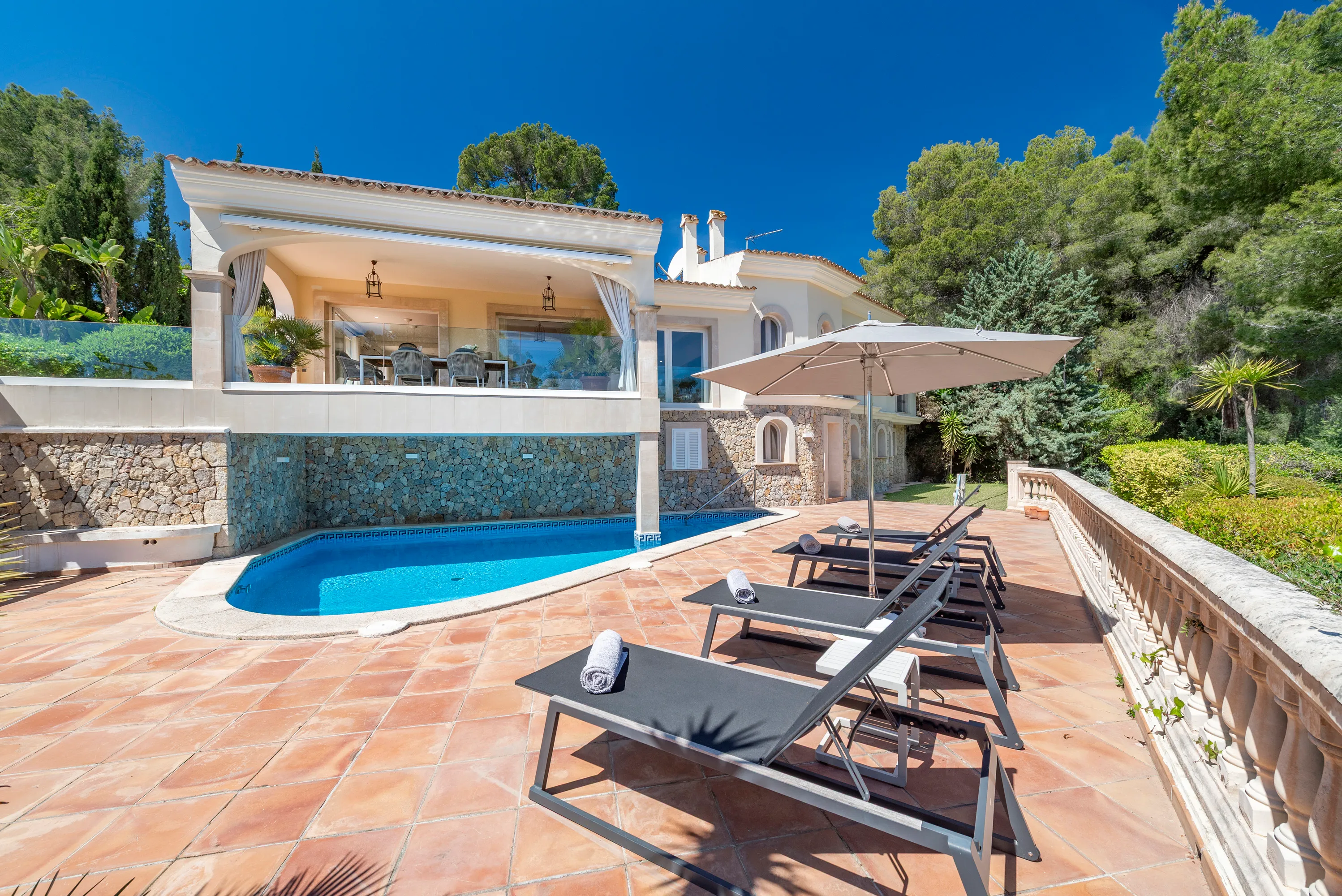 Villa mediterranea da golf con dependance a Son Vida-4