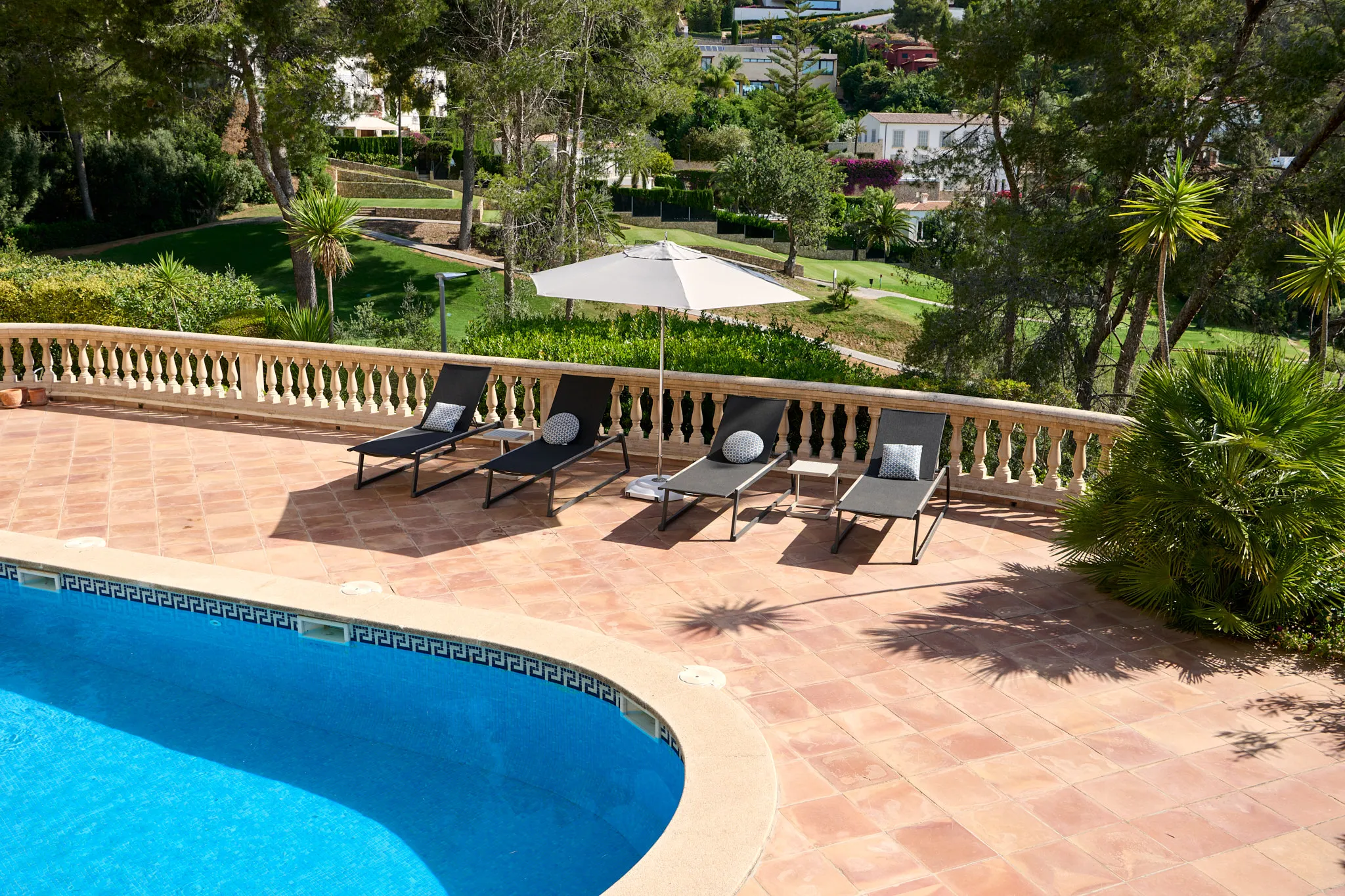 Timeless golf villa with separate guest house and state-of-the-art energy efficiency-21