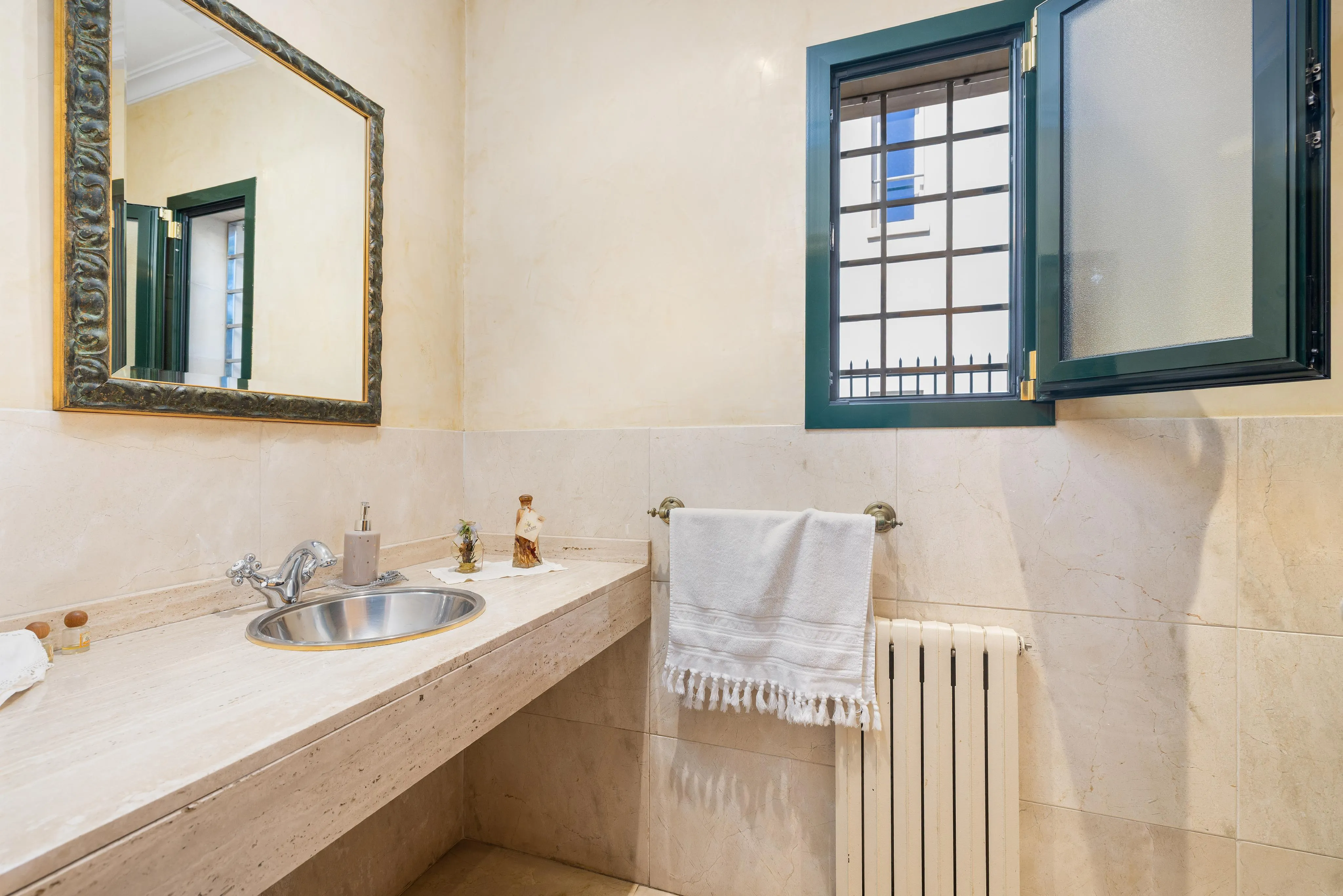 Chalet majestueux avec vue à Sa Taulera-17