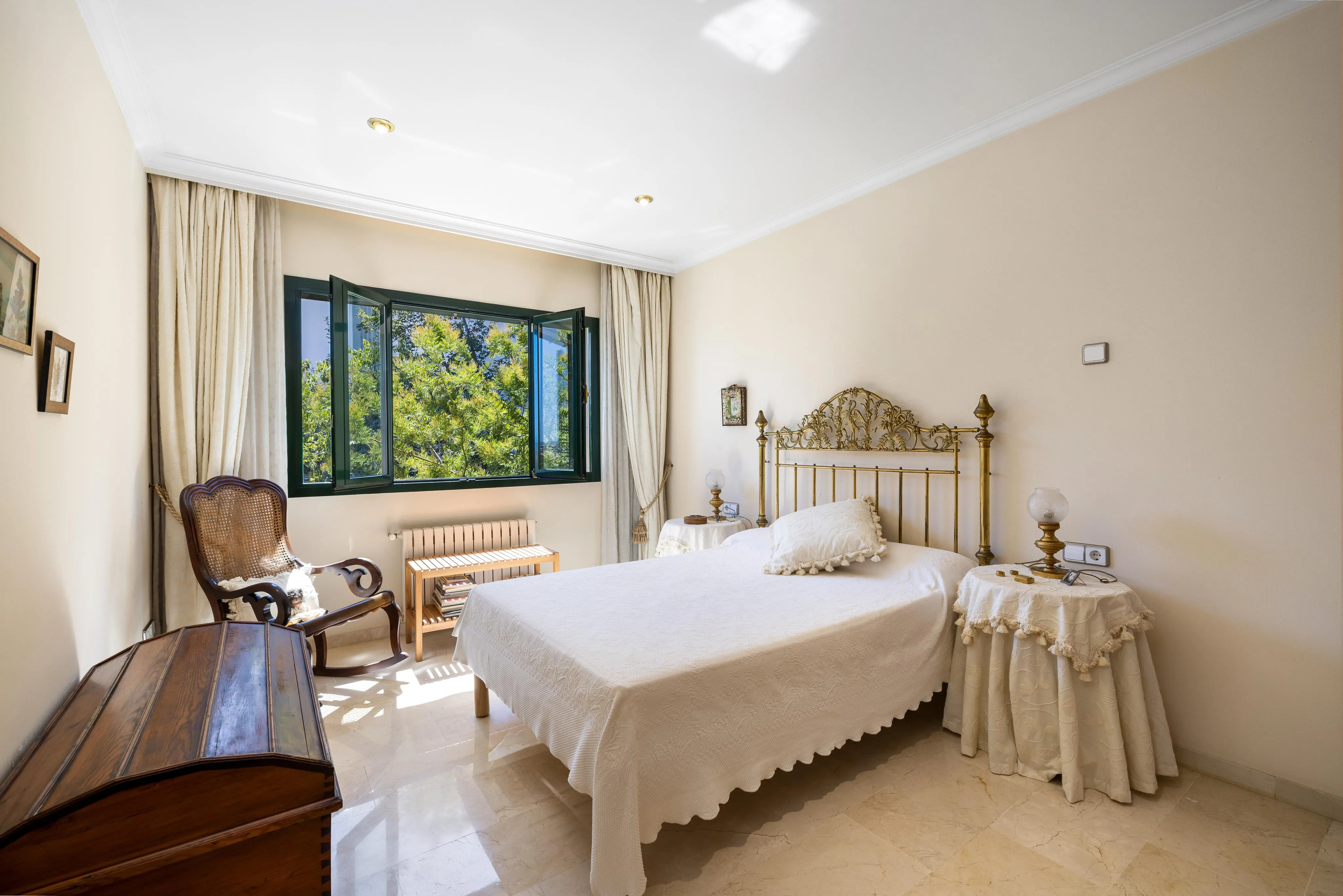 Majestuoso Chalet con vistas en Sa Taulera-13