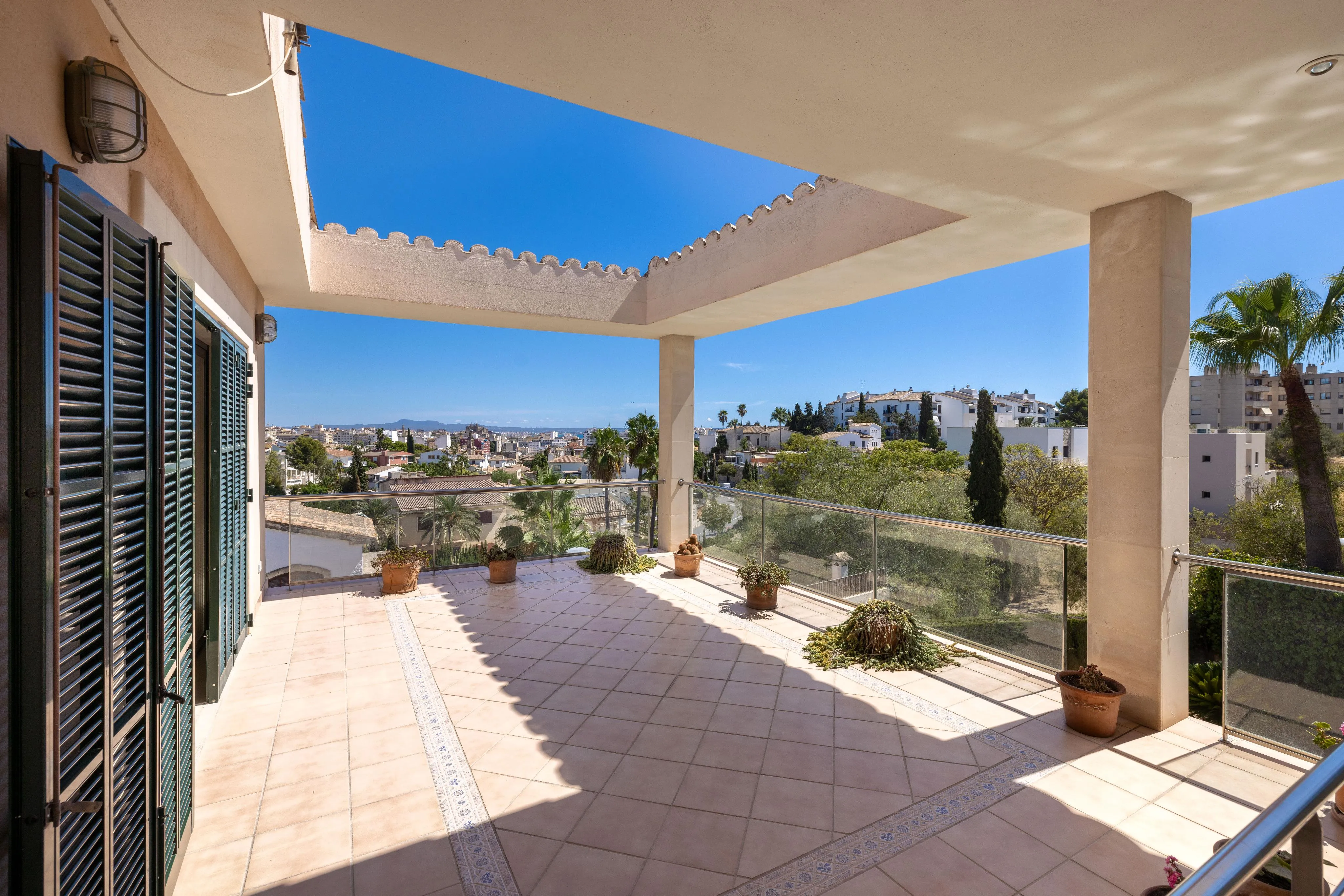 Majestuoso Chalet con vistas en Sa Taulera-18