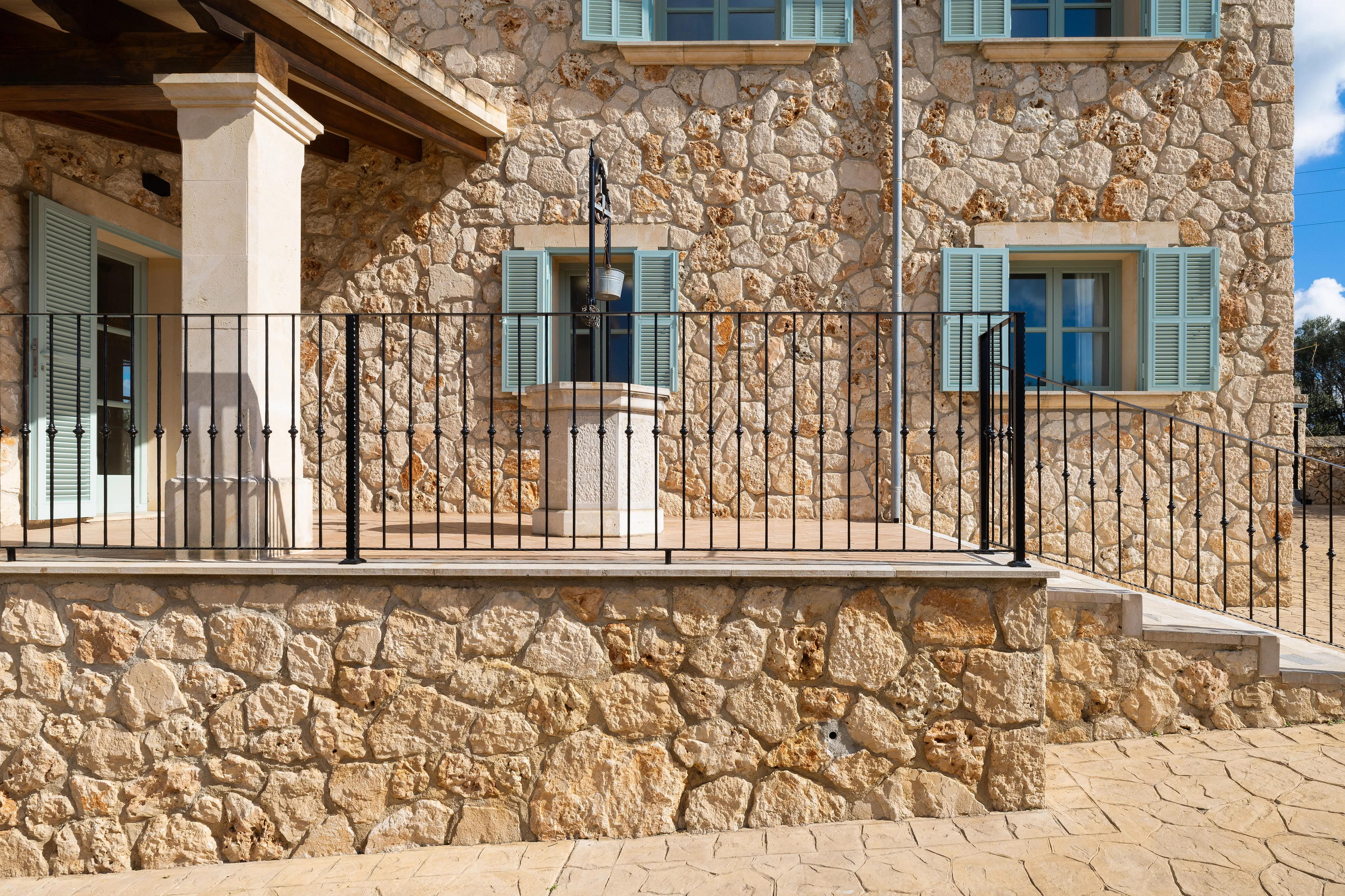 Casa de pueblo con encanto y piscina en las afueras de Sineu-17