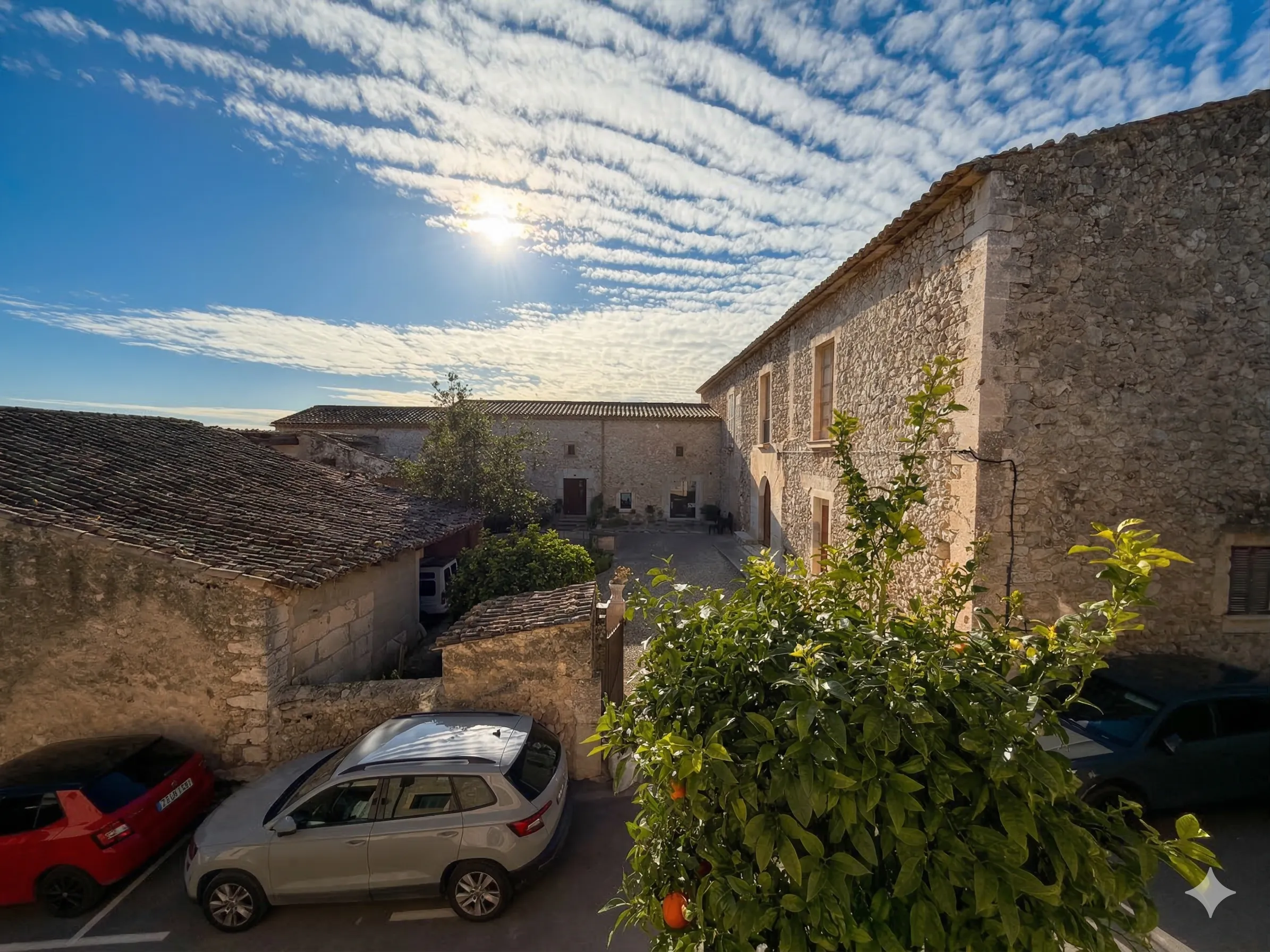 Charming spacious townhouse with pool and garage in the mountain village of Moscari-16