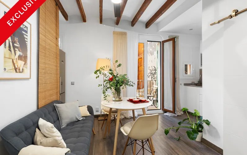 Encantador apartamento reformado con balcón en Calatrava