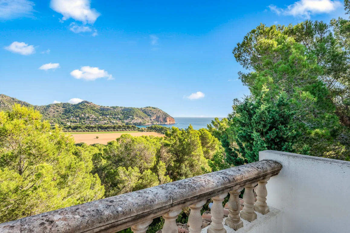 Fantastische mediterrane villa met panoramisch uitzicht en zeezicht-3