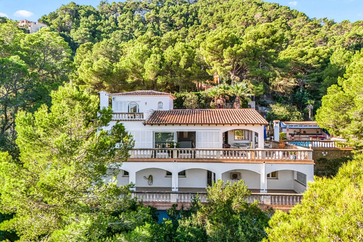Fantastische mediterrane villa met panoramisch uitzicht en zeezicht-2