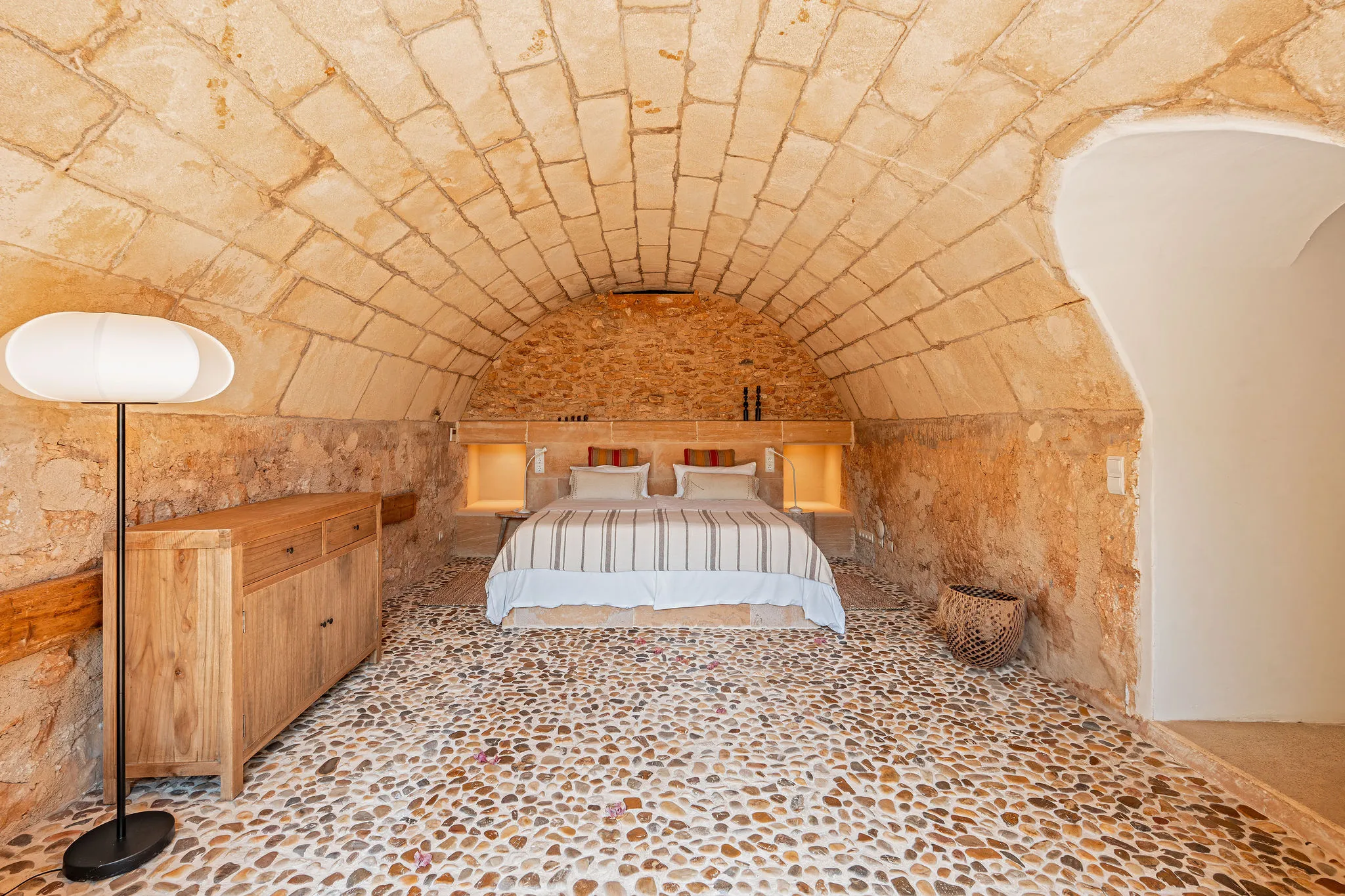 Dreamlike finca with rental license near Es Trenc-13