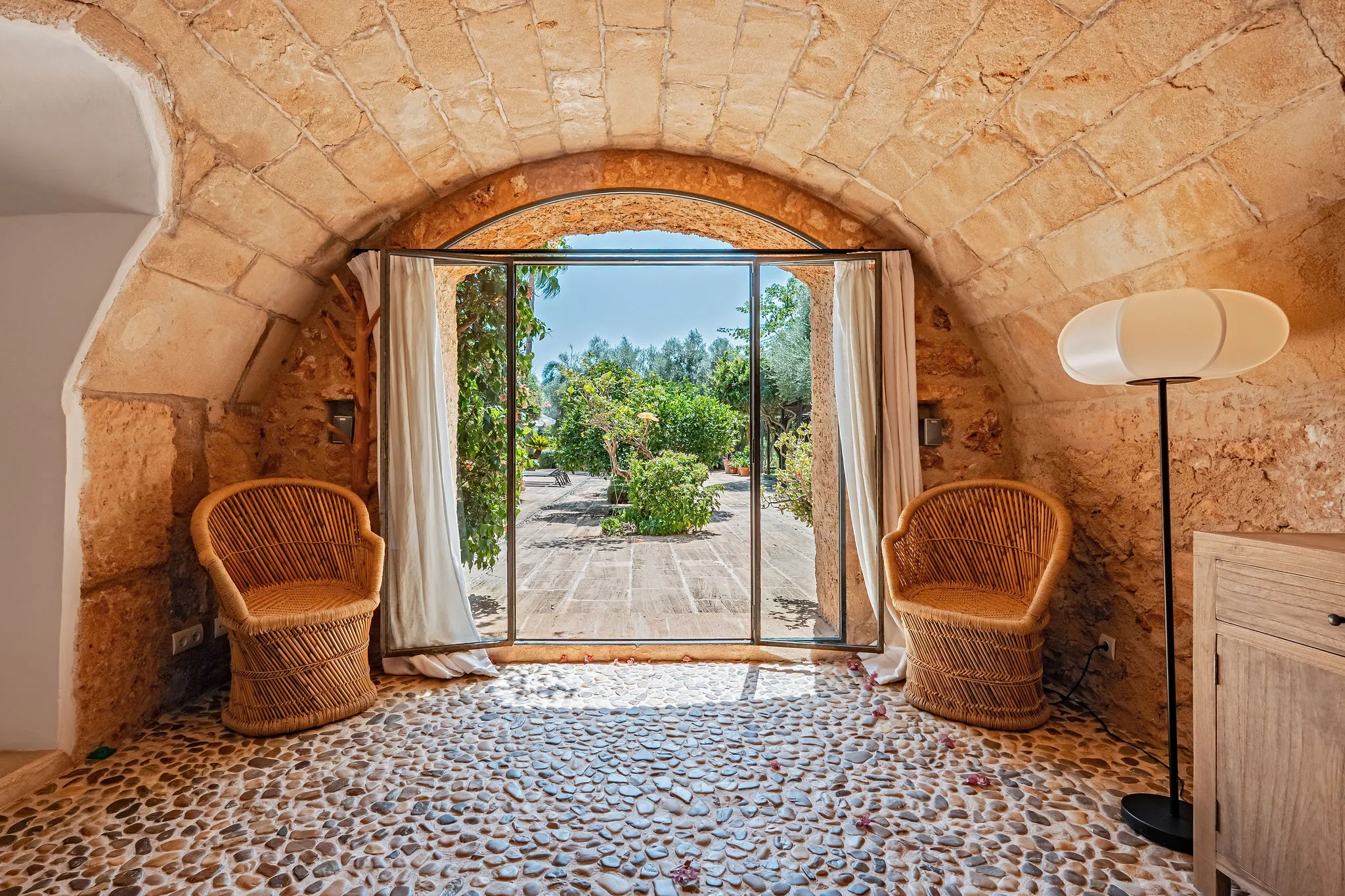 Dreamlike finca with rental license near Es Trenc-14