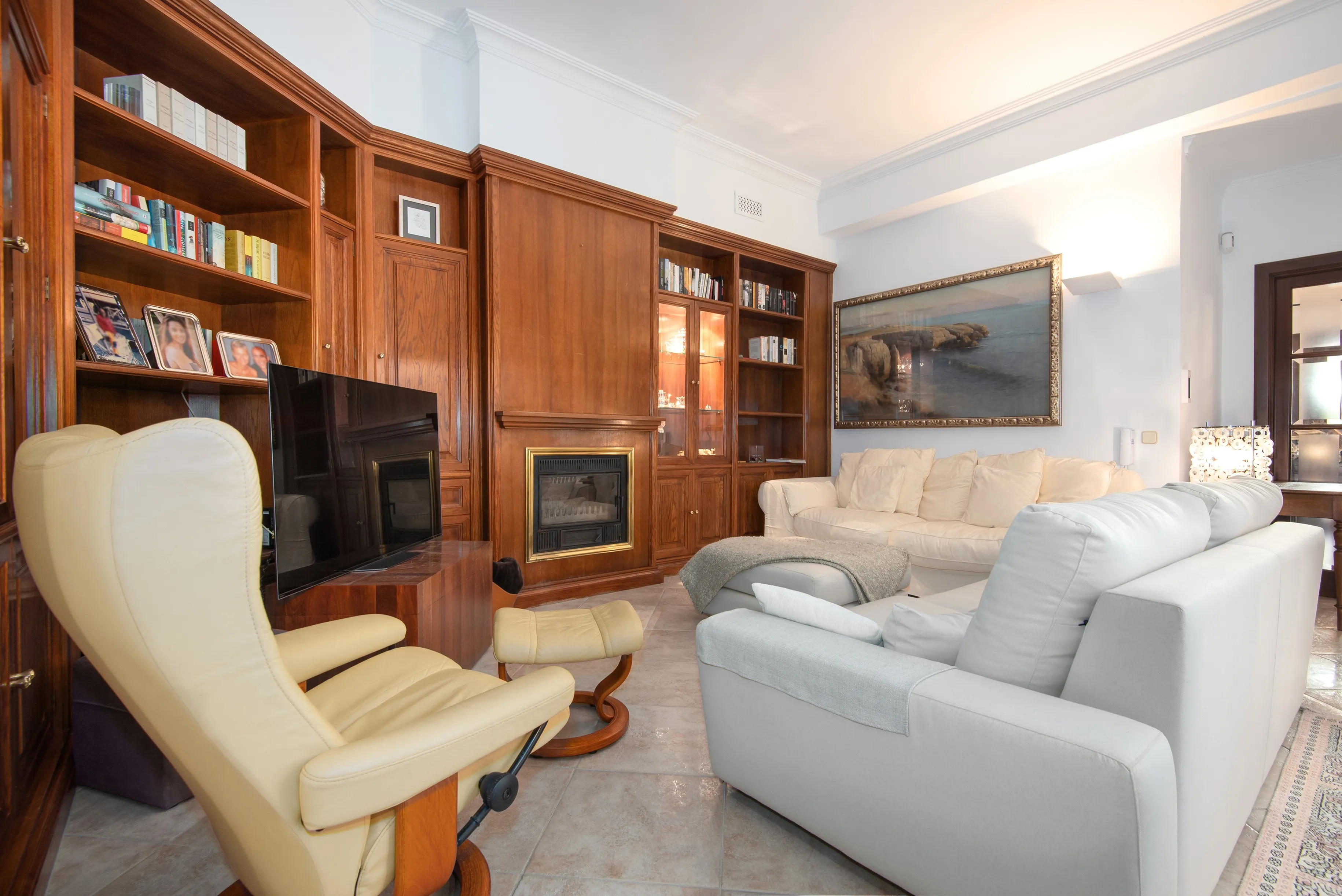 Autentisk lejlighed i stueetagen i centrum af Llucmajor-4