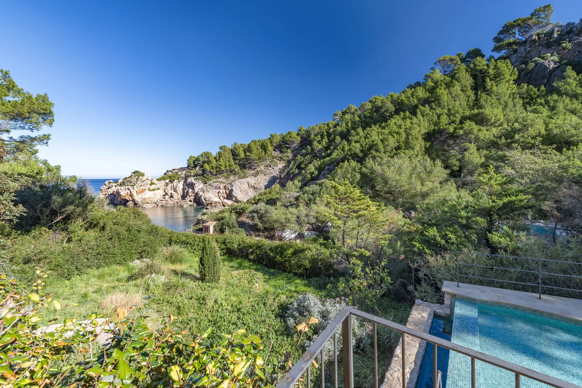 Luxury Mediterranean Villa in Cala Deia-18