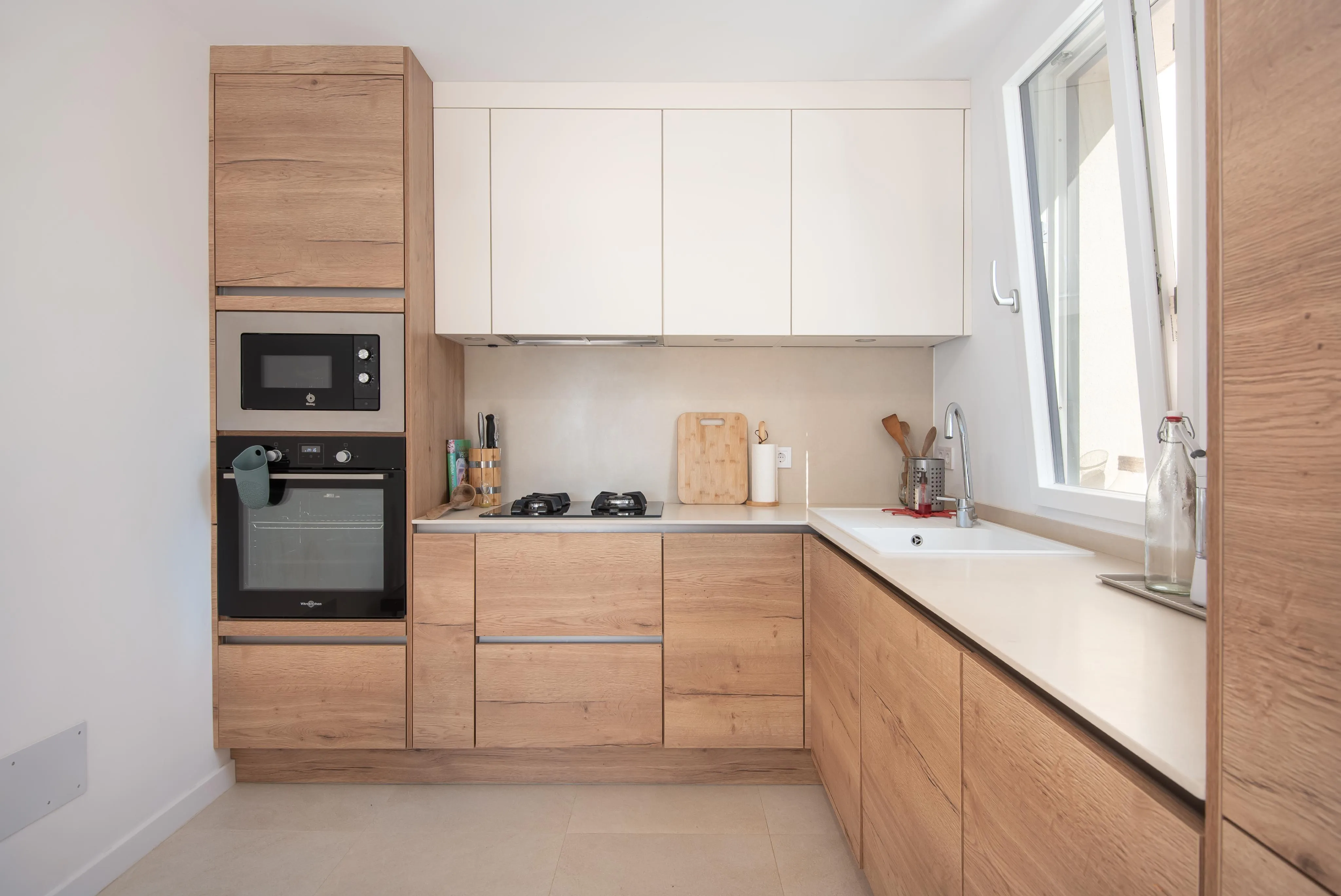 Maison de campagne rénovée avec vue panoramique sur les montagnes-4