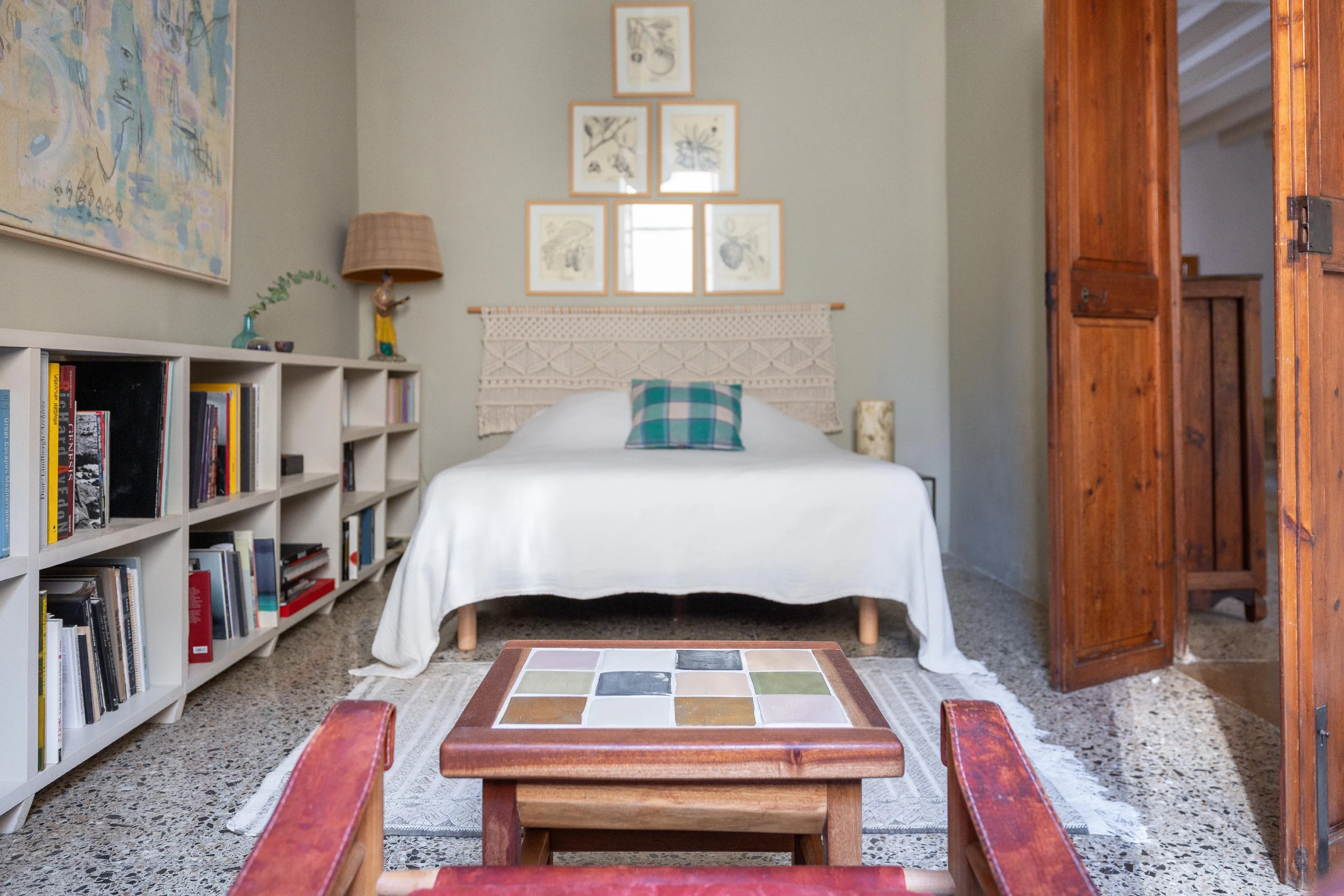 Charming townhouse with commercial space and pool in the heart of Binissalem-9