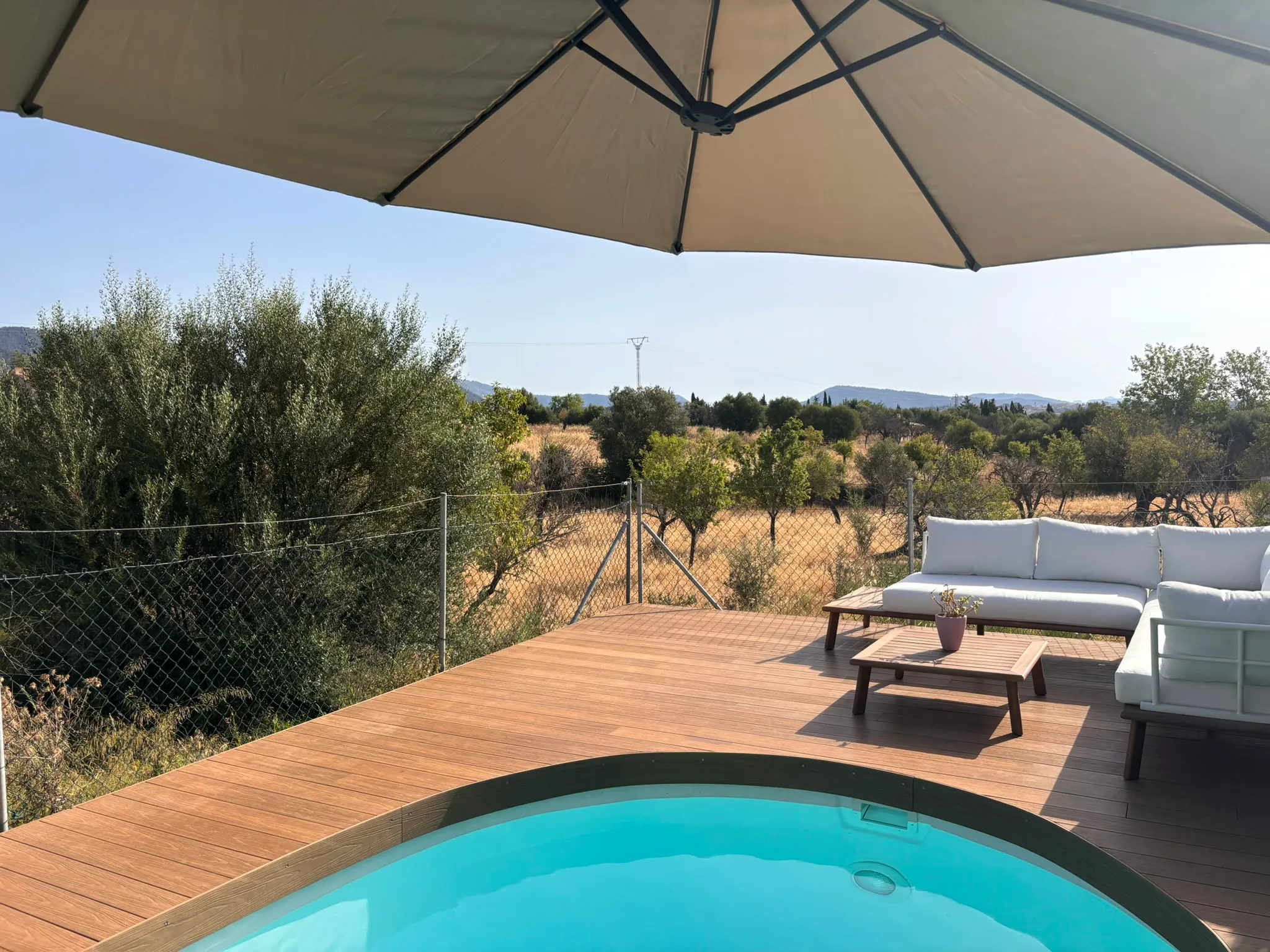 Casa adossada cantonera amb piscina a Moscari-2