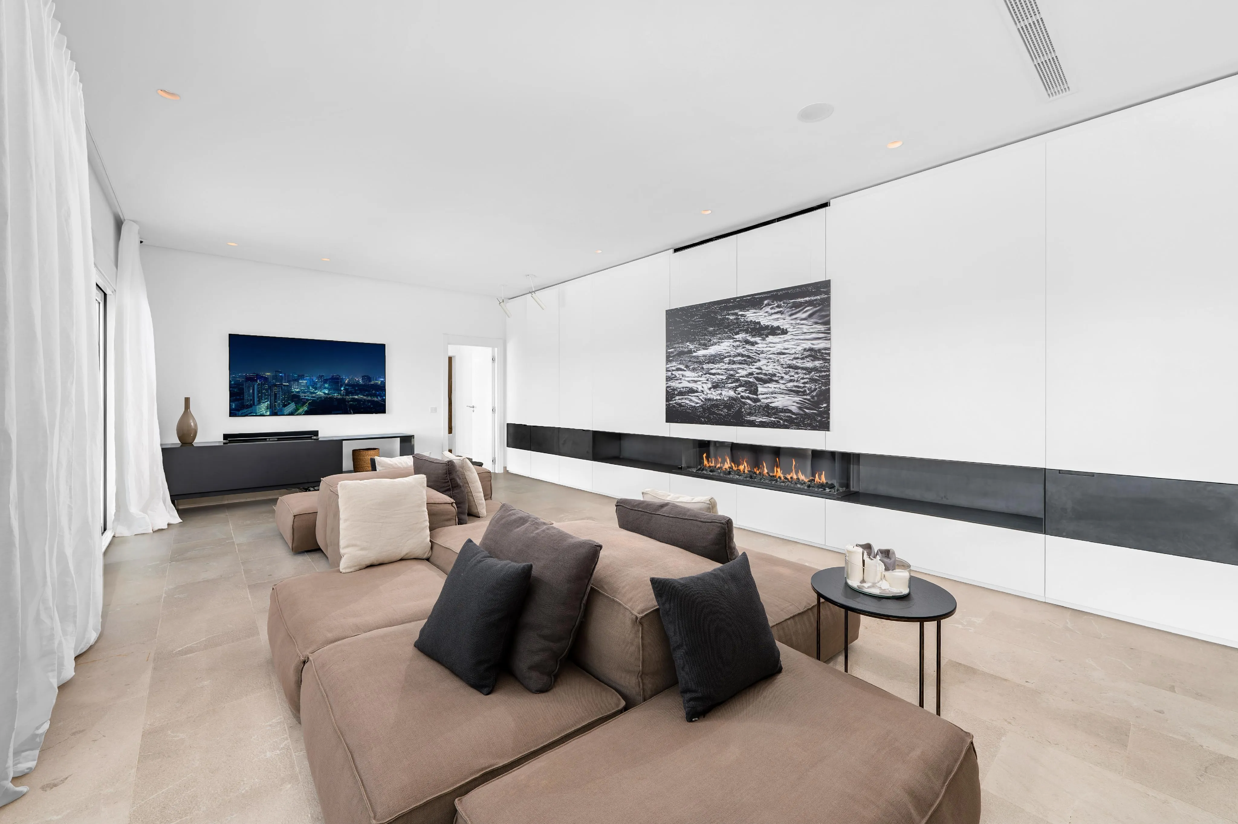 Modern Villa with Panoramic Sea Views in Santa Ponsa-3