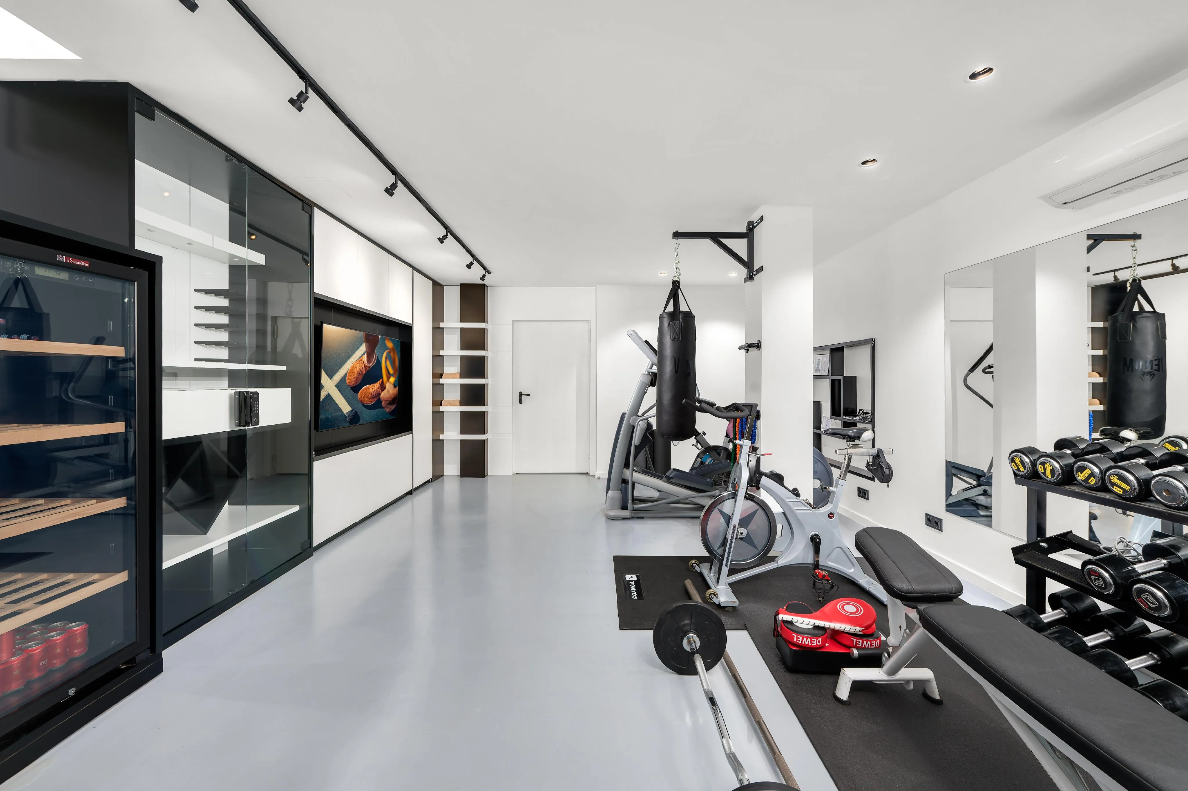 Villa moderna con vistas panorámicas al mar en Santa Ponsa-14