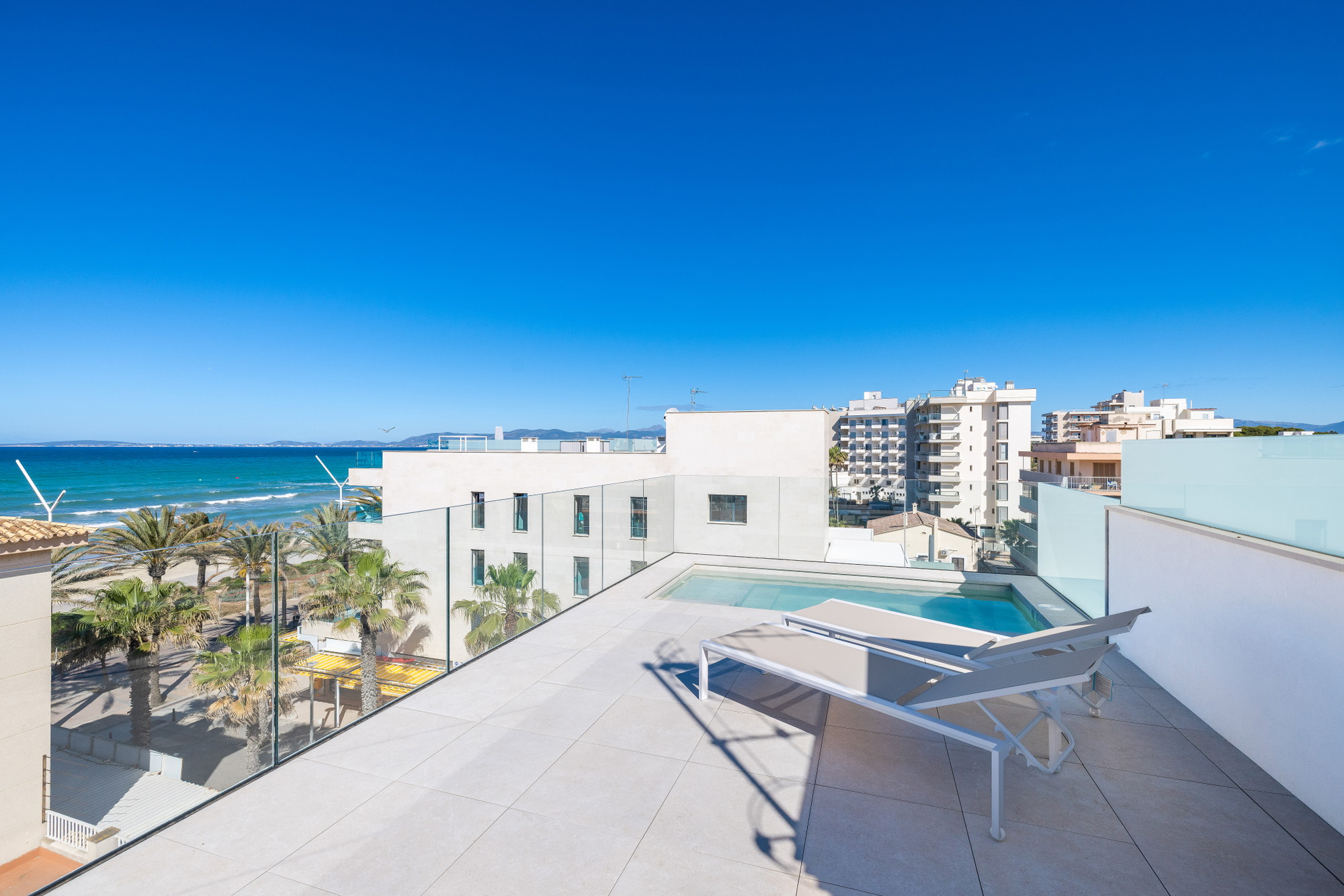 Magnificent duplex penthouse with terraces, private pool and sea views-2