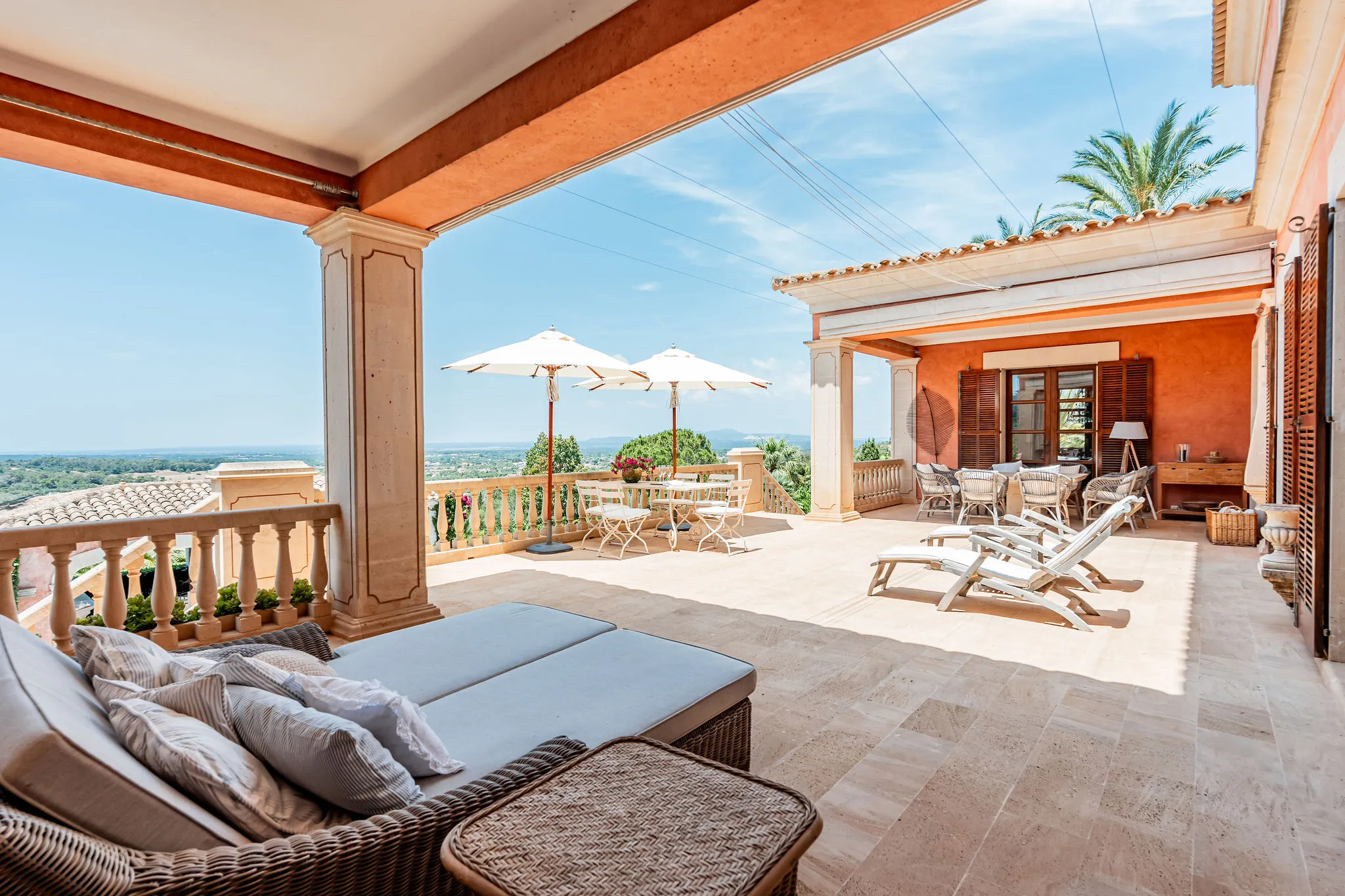 Einzigartiges Anwesen mit mediterranem Flair und traumhaftem Ausblick-10